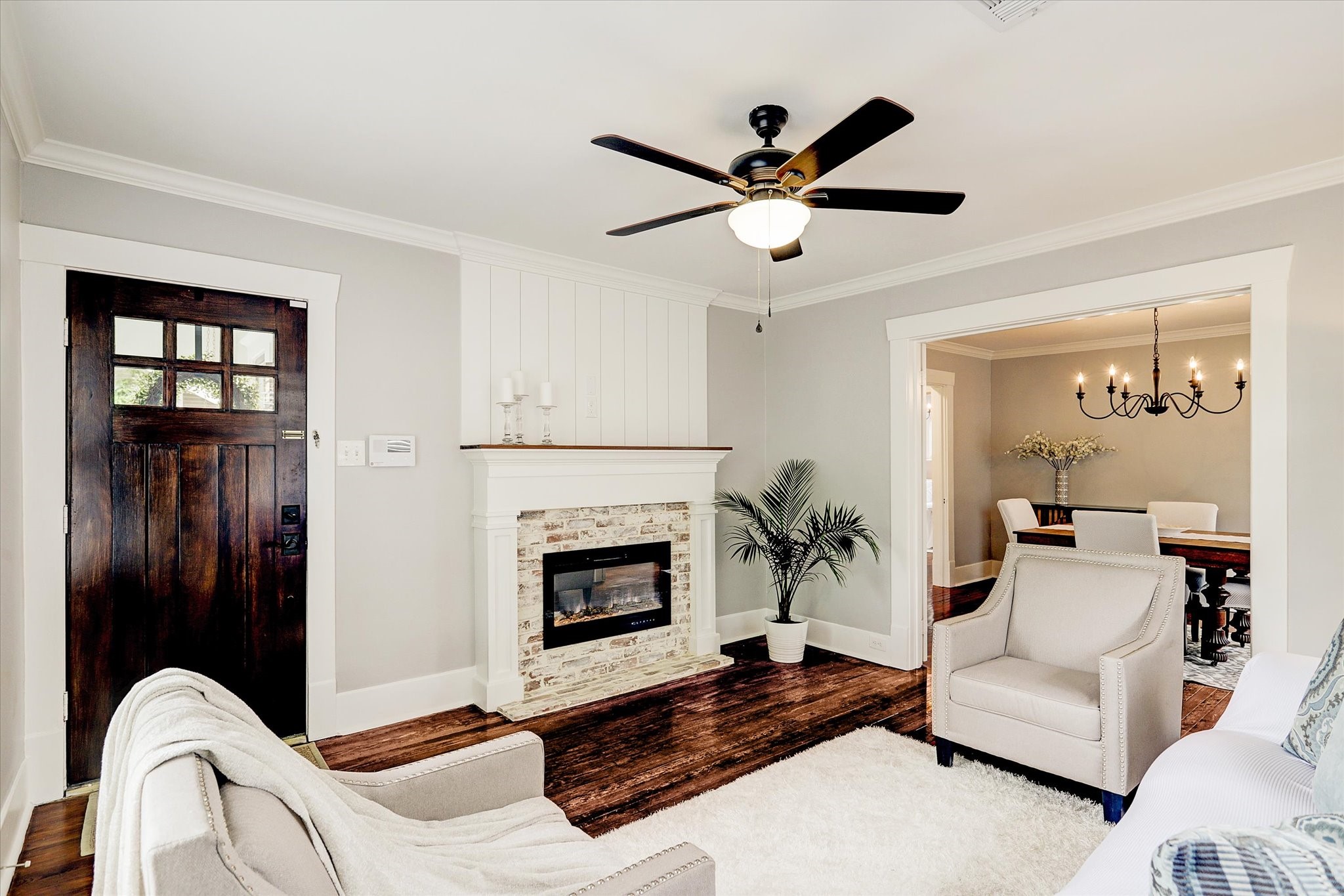 1136 Dunbar Street Property Photo 7