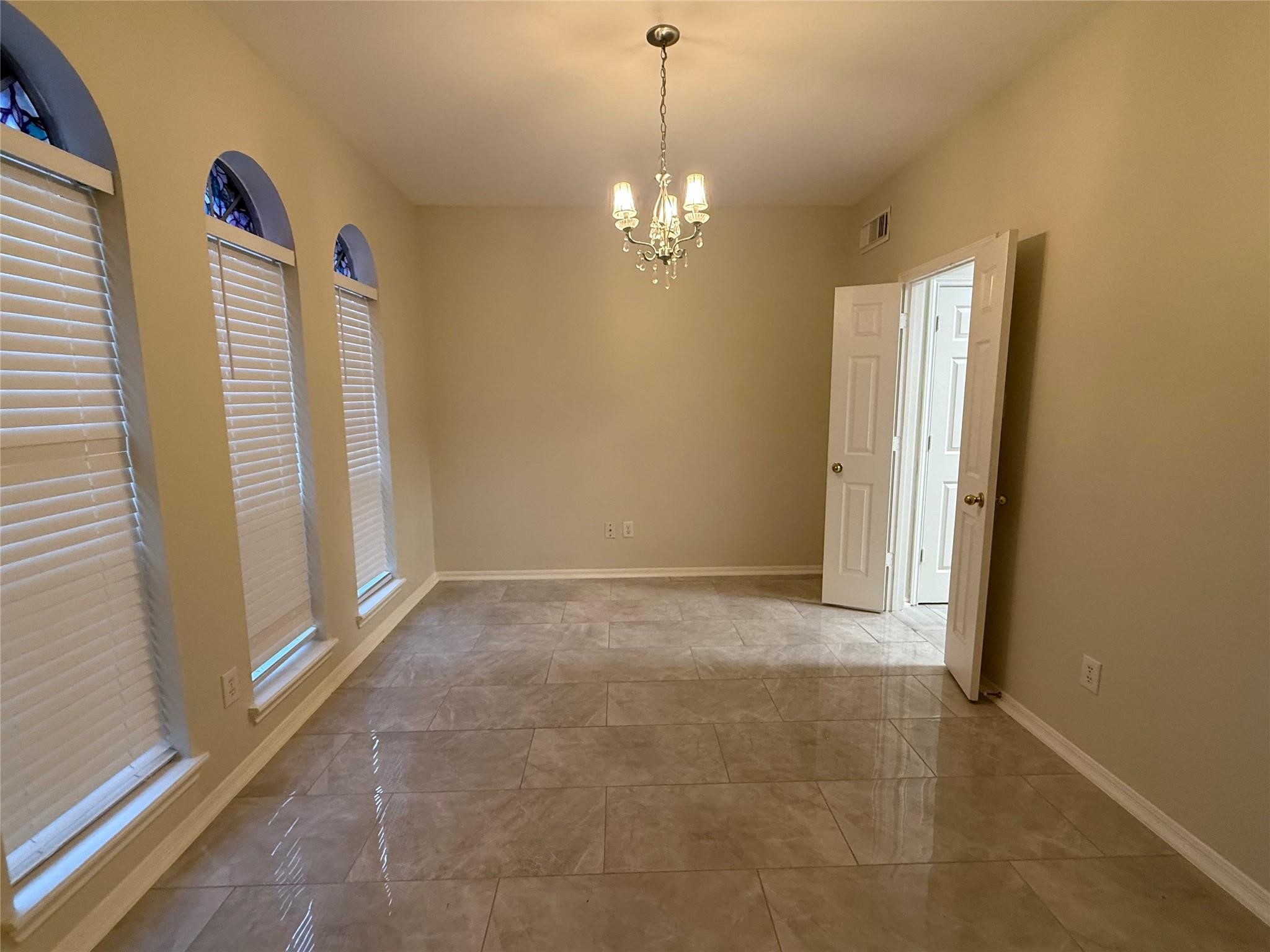 12919 Deer Cove Lane Property Photo 10