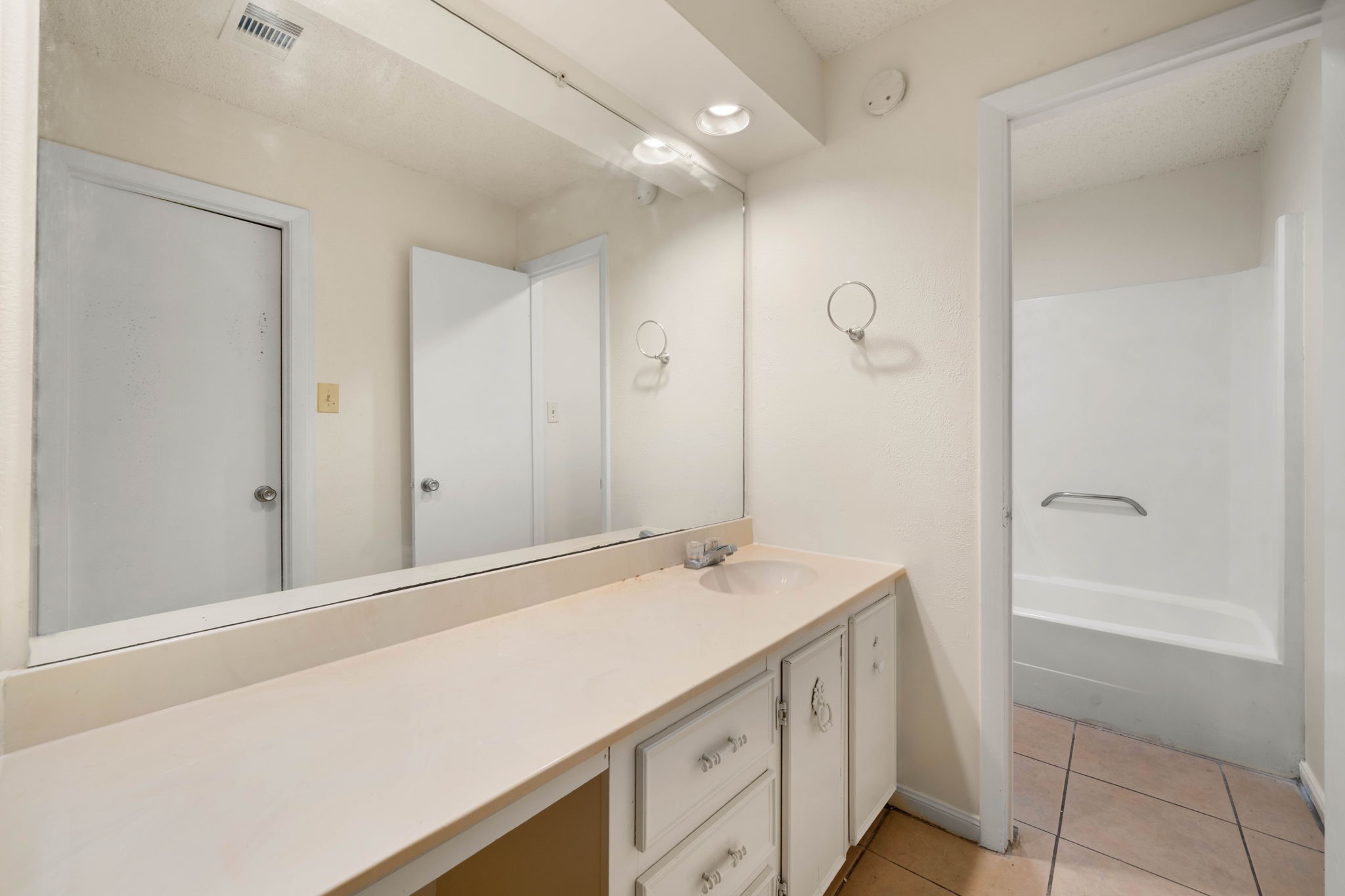 5918 Maco Street Property Photo 15