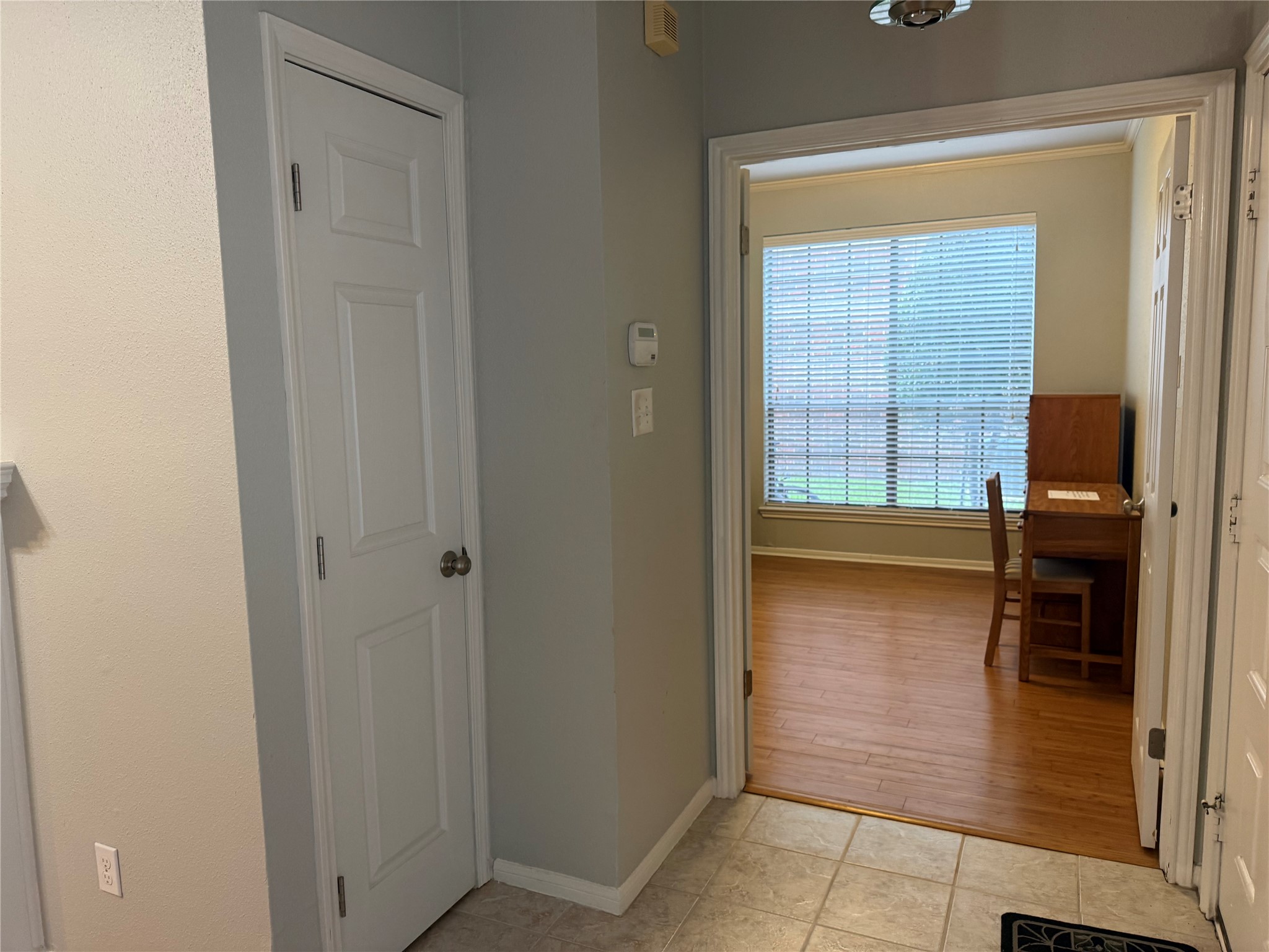 2121 El Paseo Street 1811 Property Photo 6