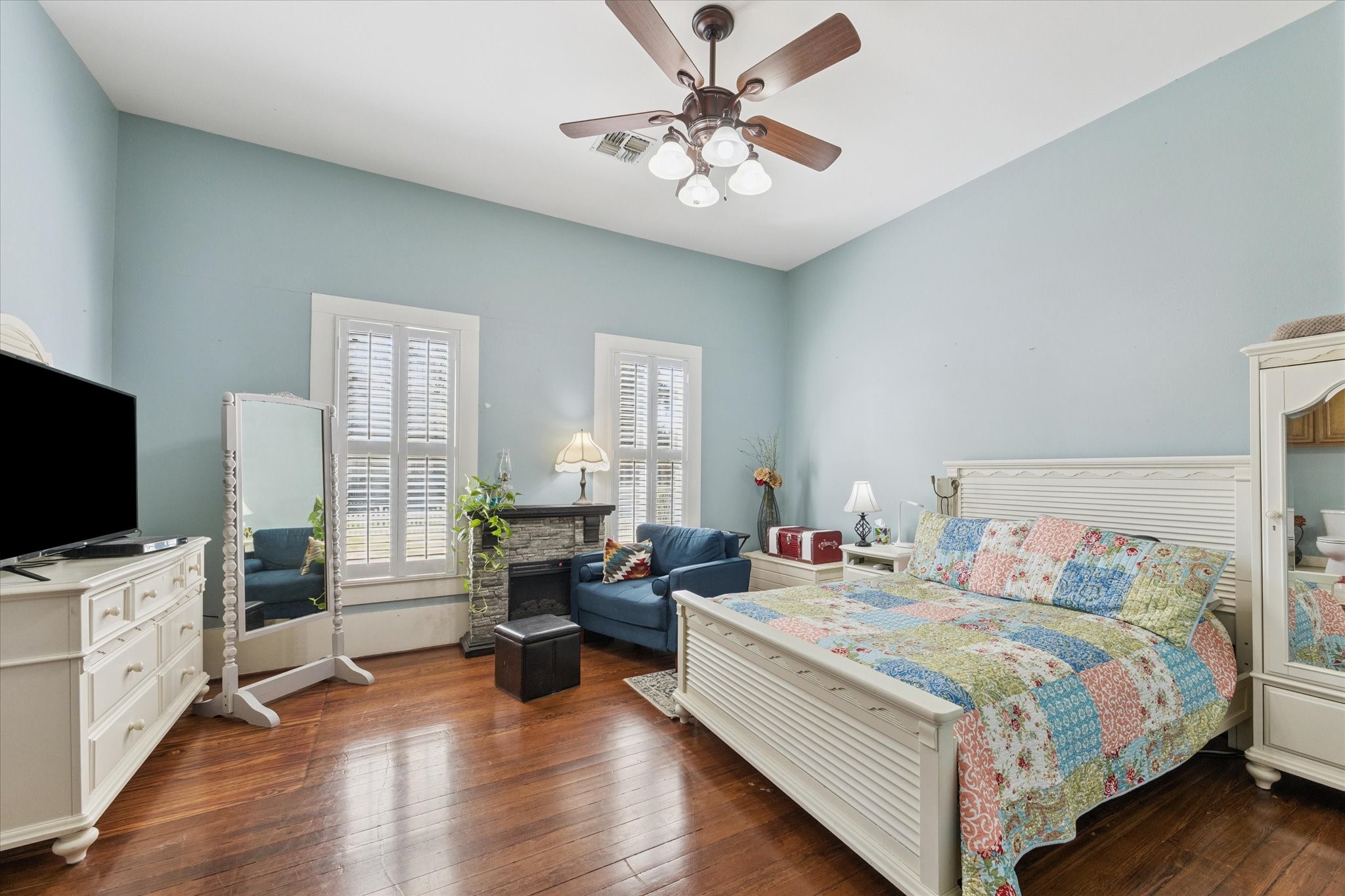 305 Hardeman Street Property Photo 10