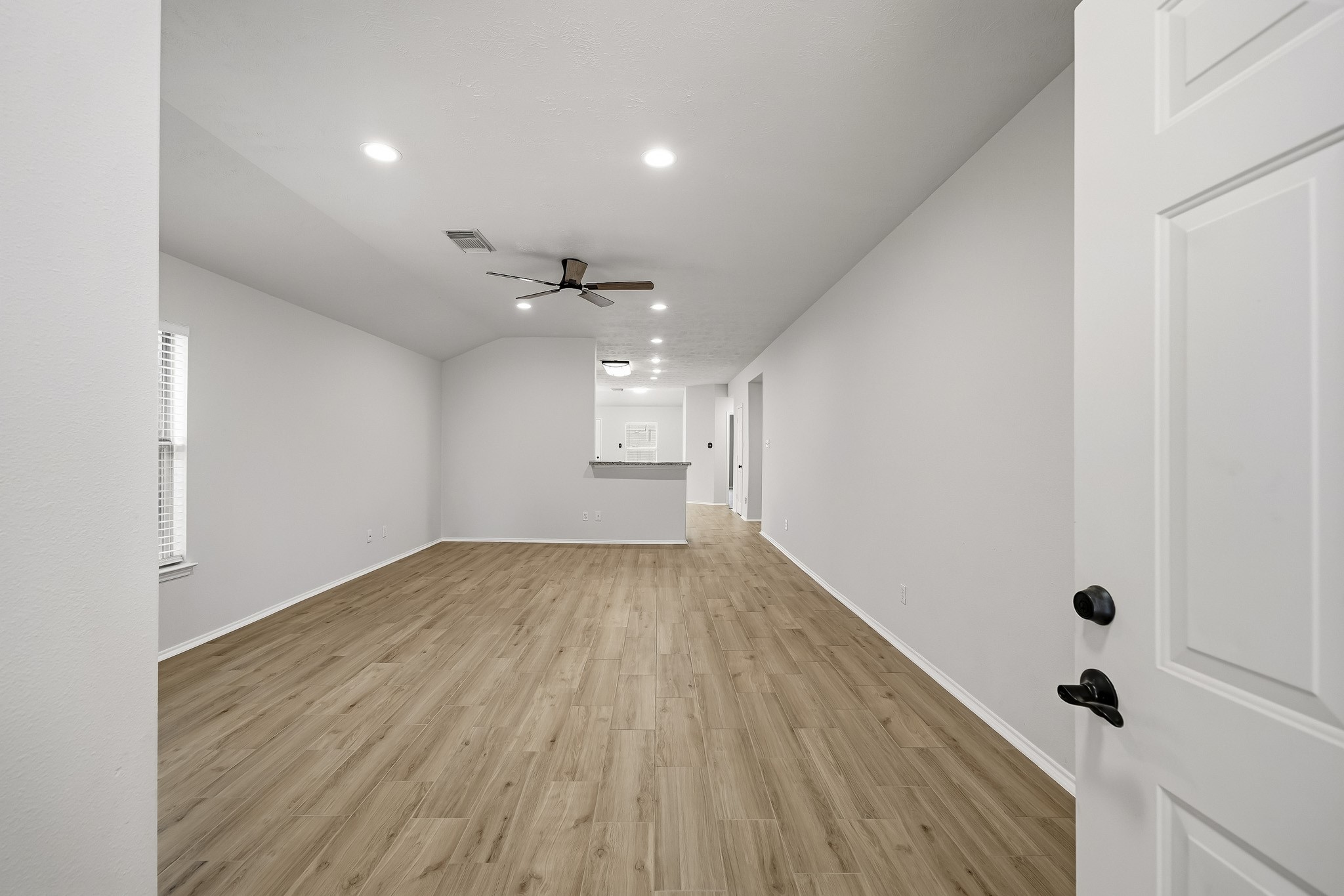 18151 Sorrell Oaks Circle Property Photo 3