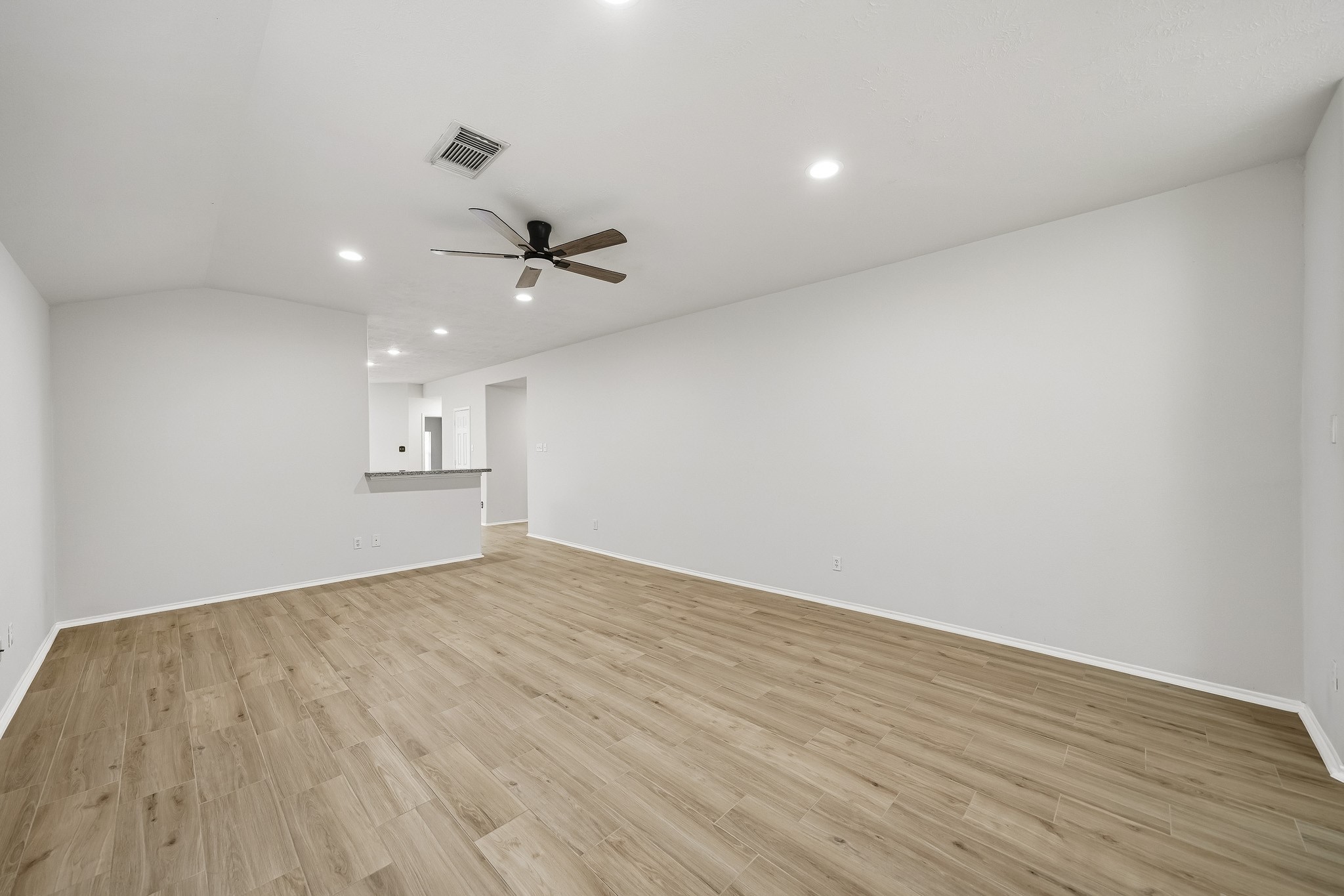 18151 Sorrell Oaks Circle Property Photo 8