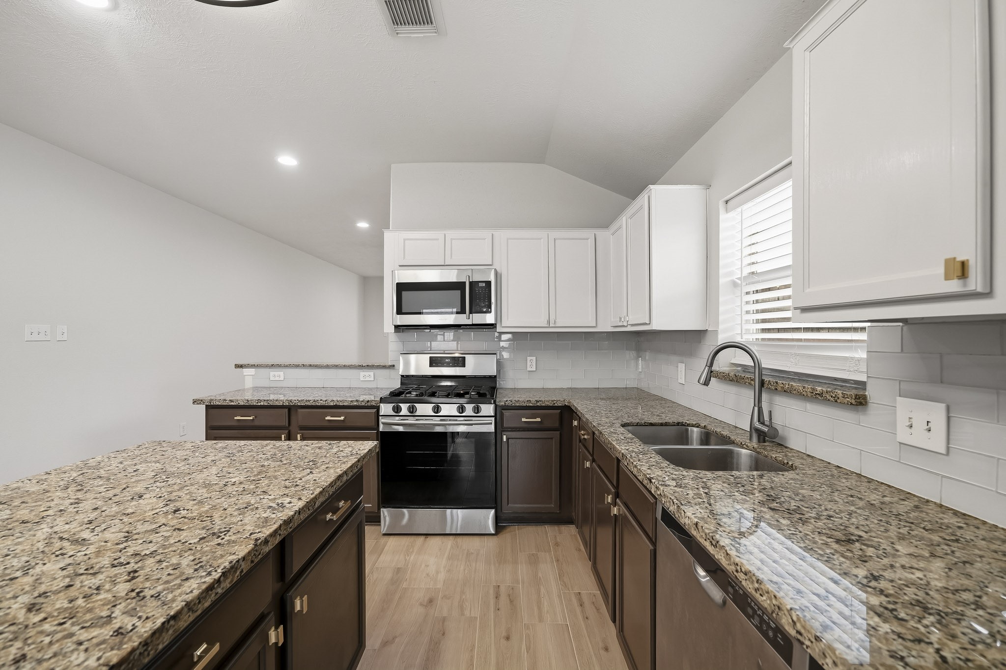 18151 Sorrell Oaks Circle Property Photo 12