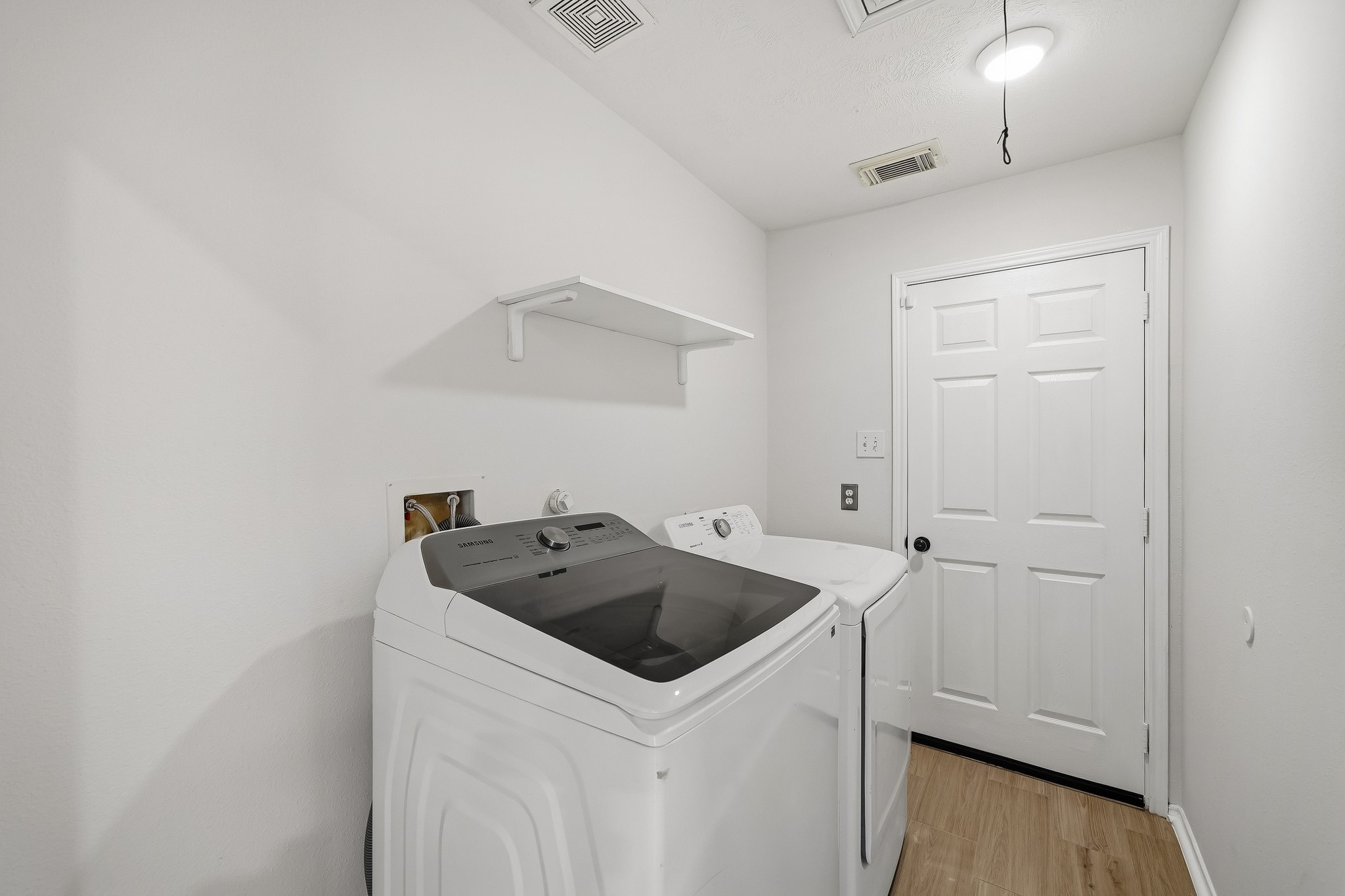18151 Sorrell Oaks Circle Property Photo 17