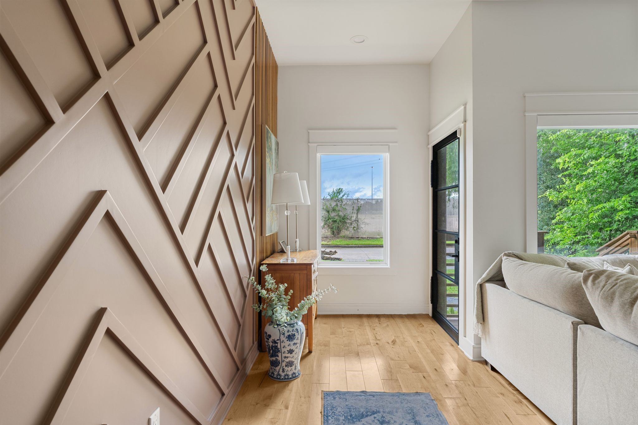 4327 Harby Street Property Photo 5