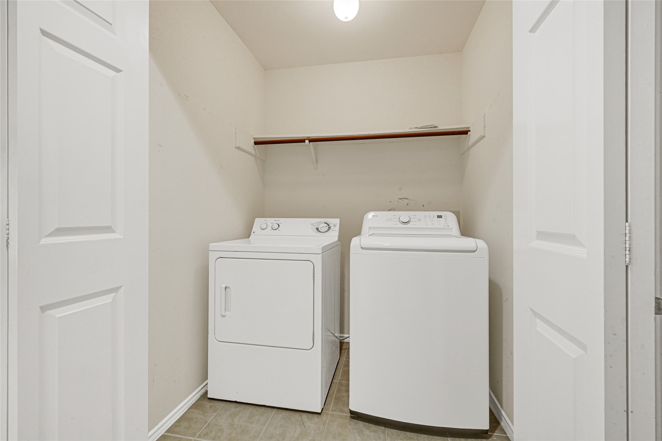 3510 Honey Creek Drive Property Photo 25