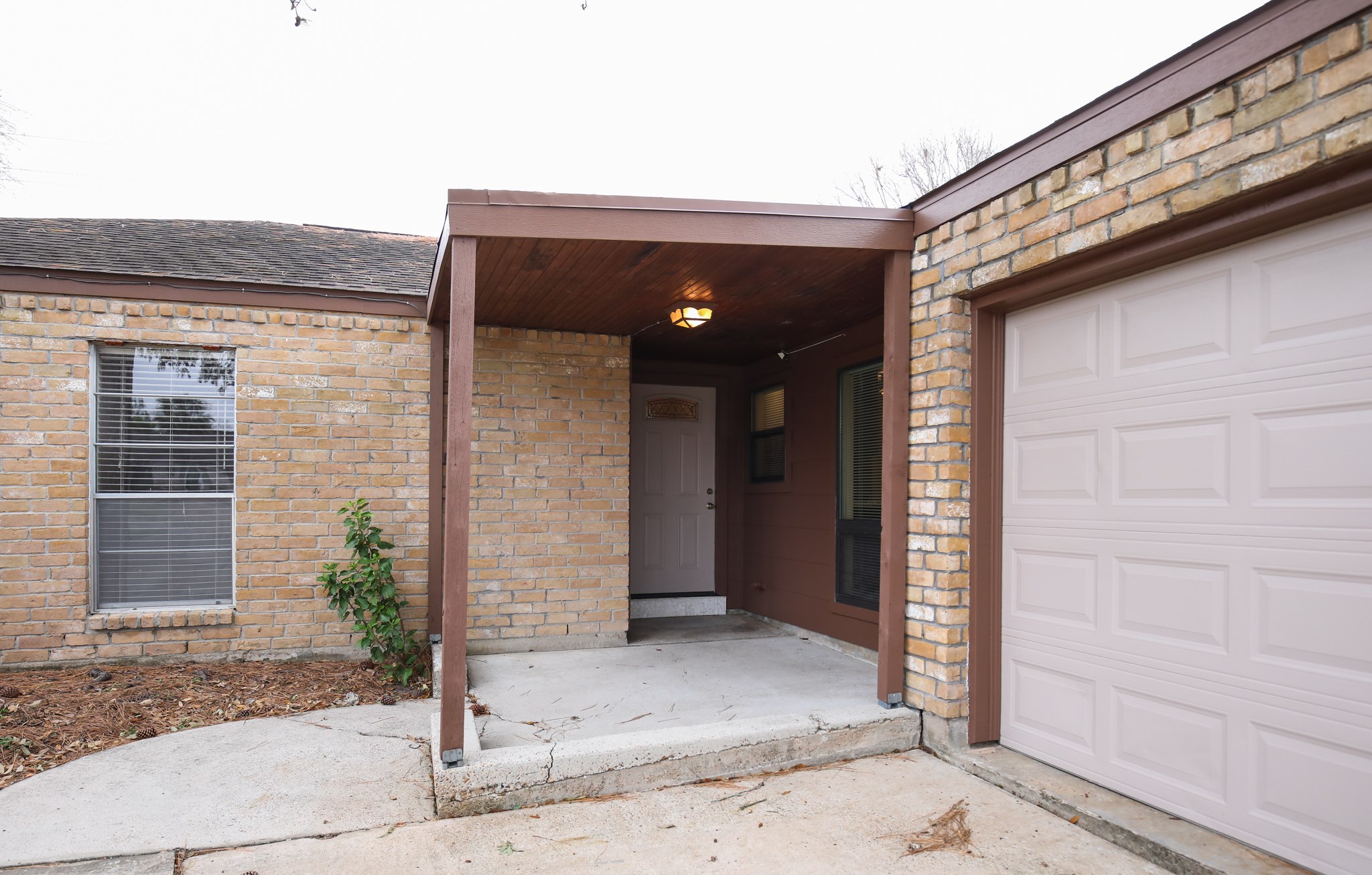 2330 Ridgemont Drive Property Photo 32