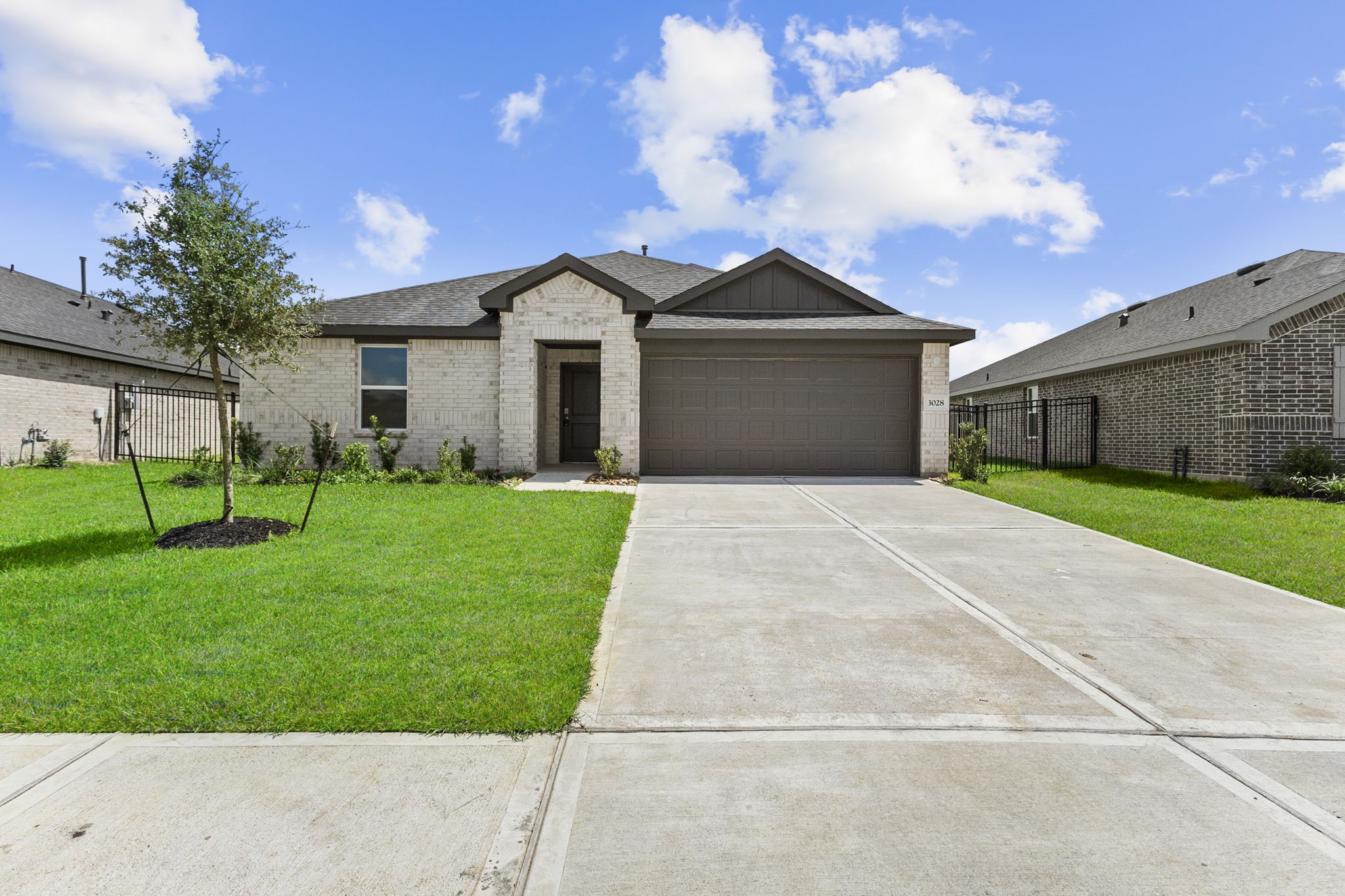 3028 Nori Shores Drive Property Photo 1