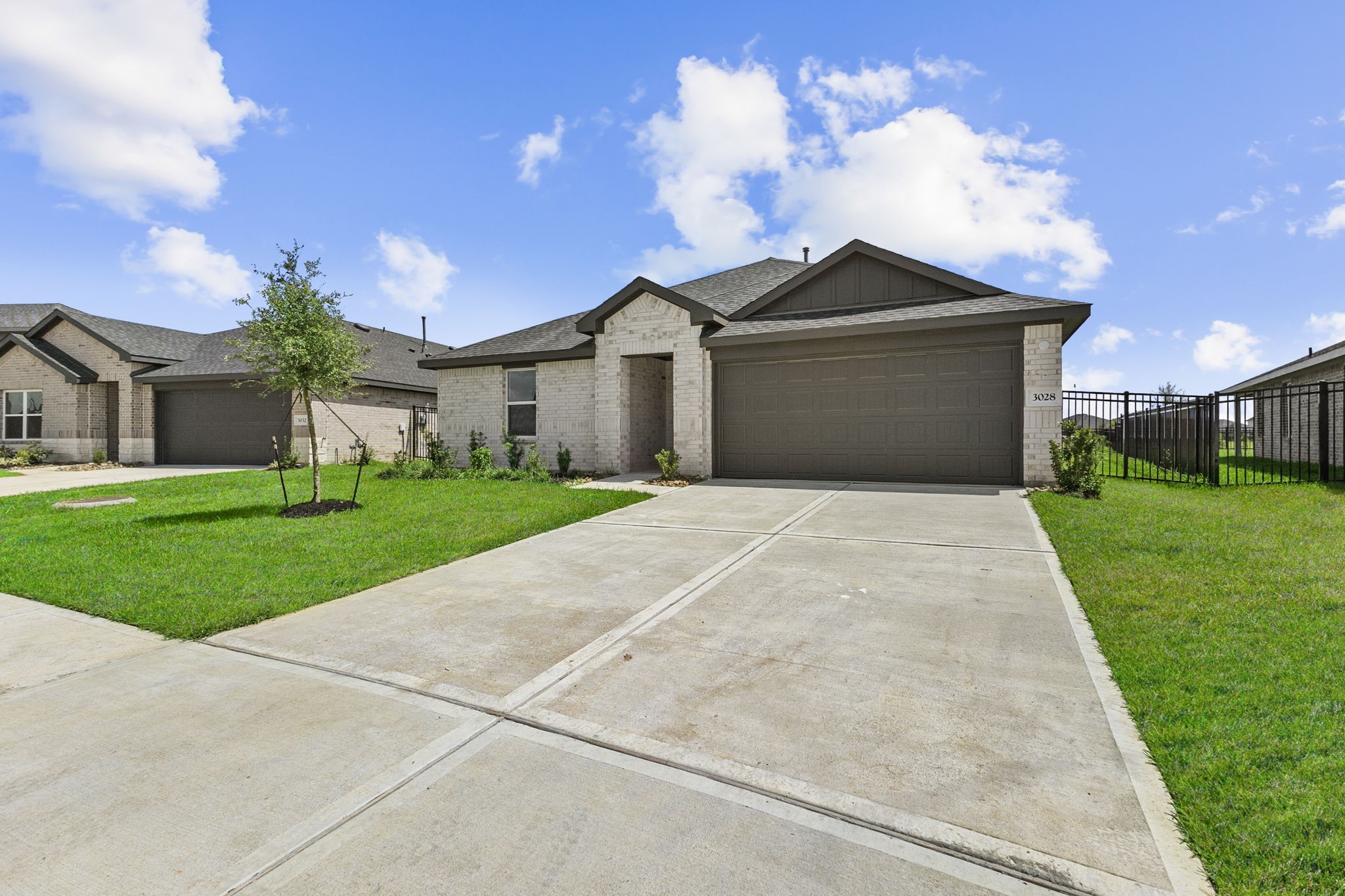 3028 Nori Shores Drive Property Photo 3