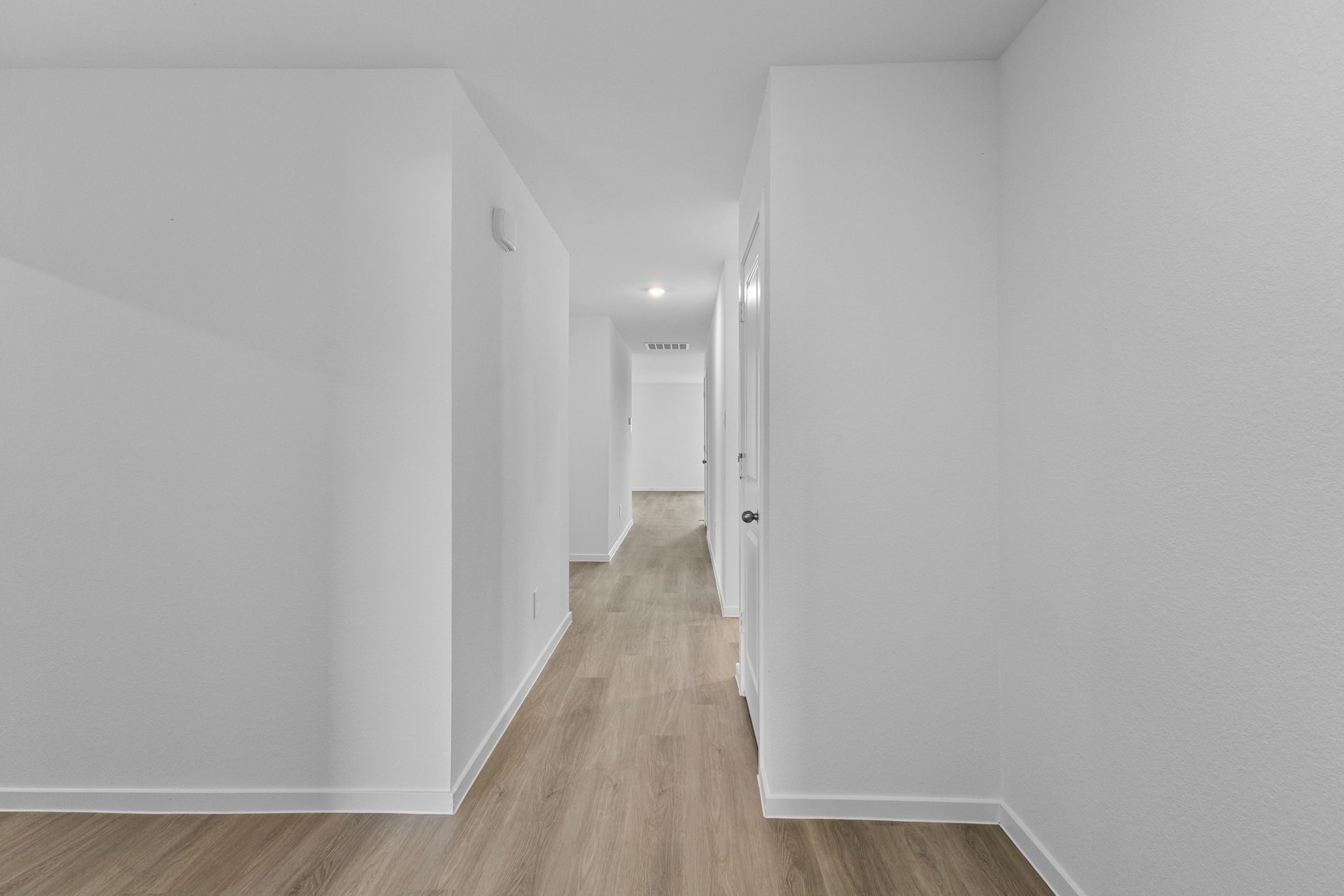 3028 Nori Shores Drive Property Photo 4