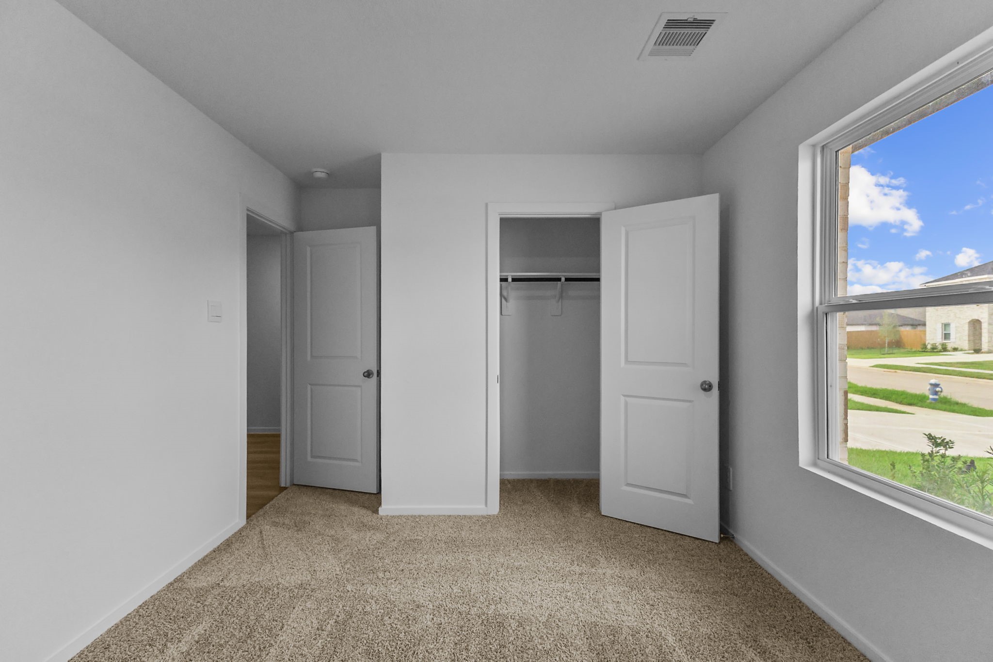 3028 Nori Shores Drive Property Photo 6