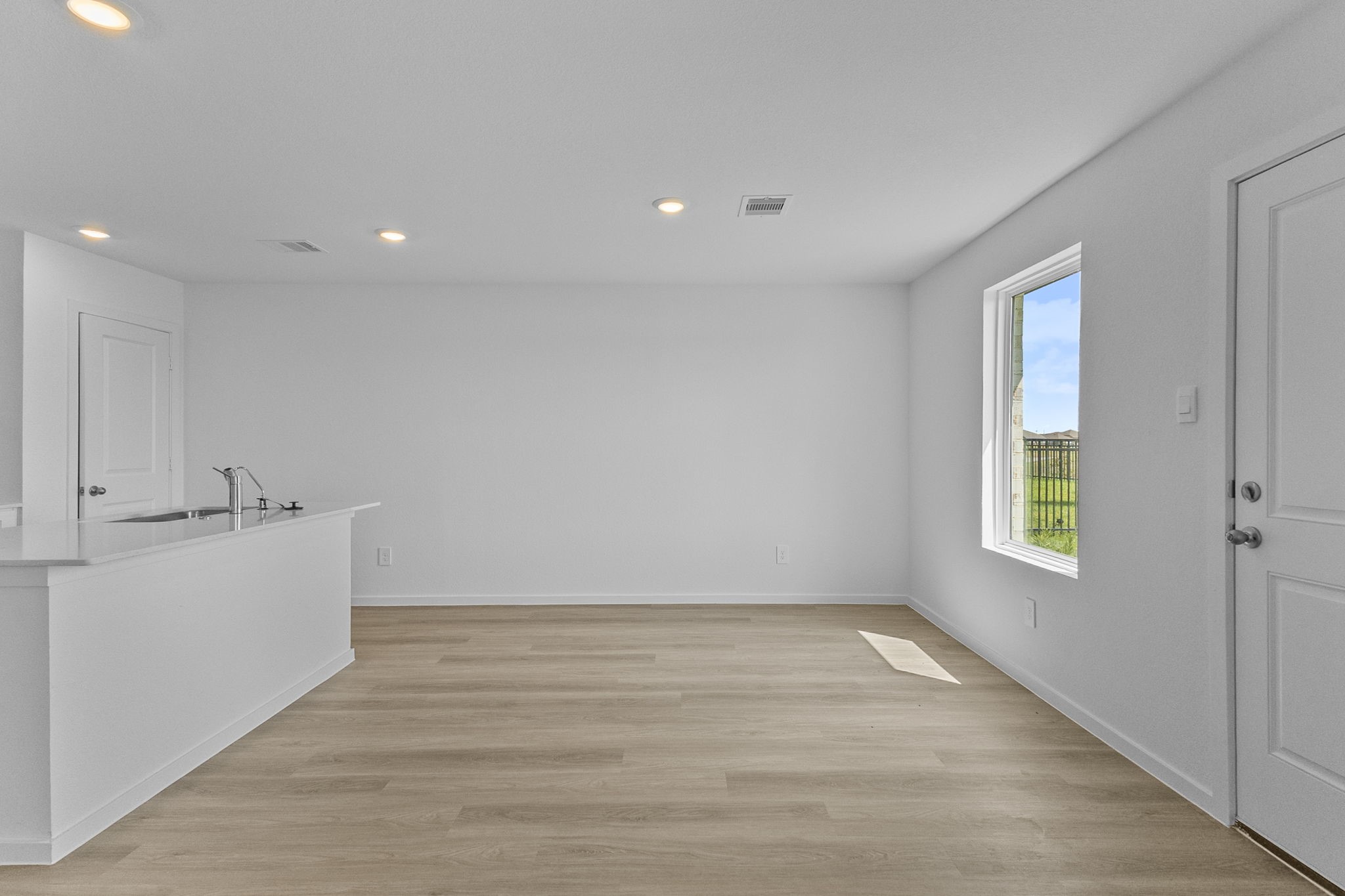 3028 Nori Shores Drive Property Photo 13