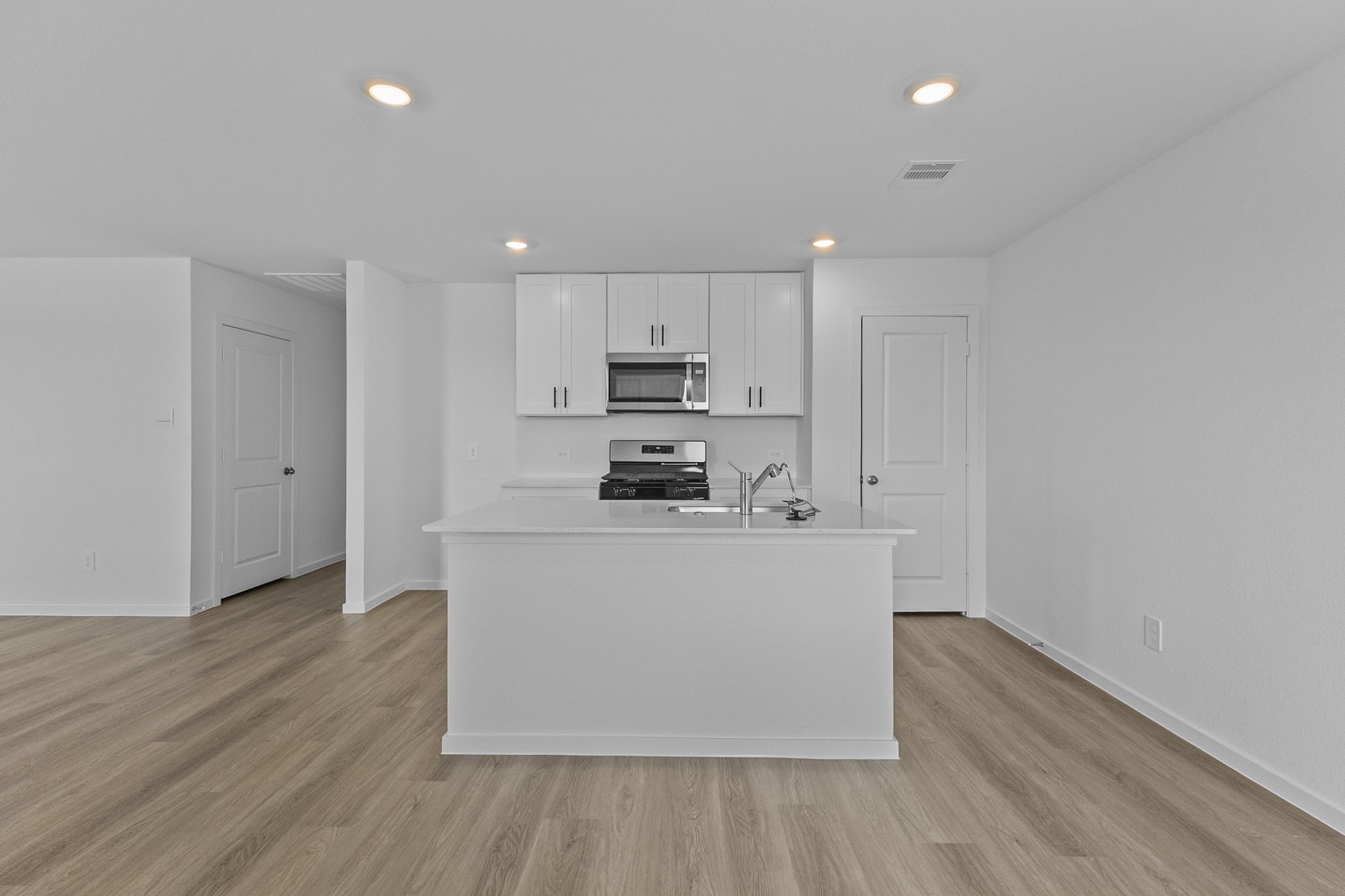 3028 Nori Shores Drive Property Photo 15