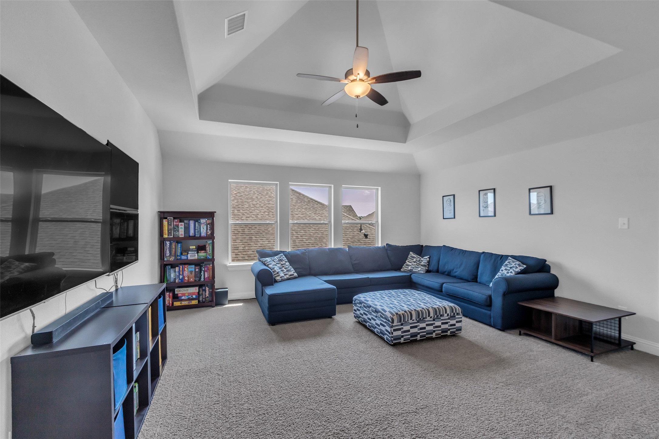423 Round Top Street Property Photo 29