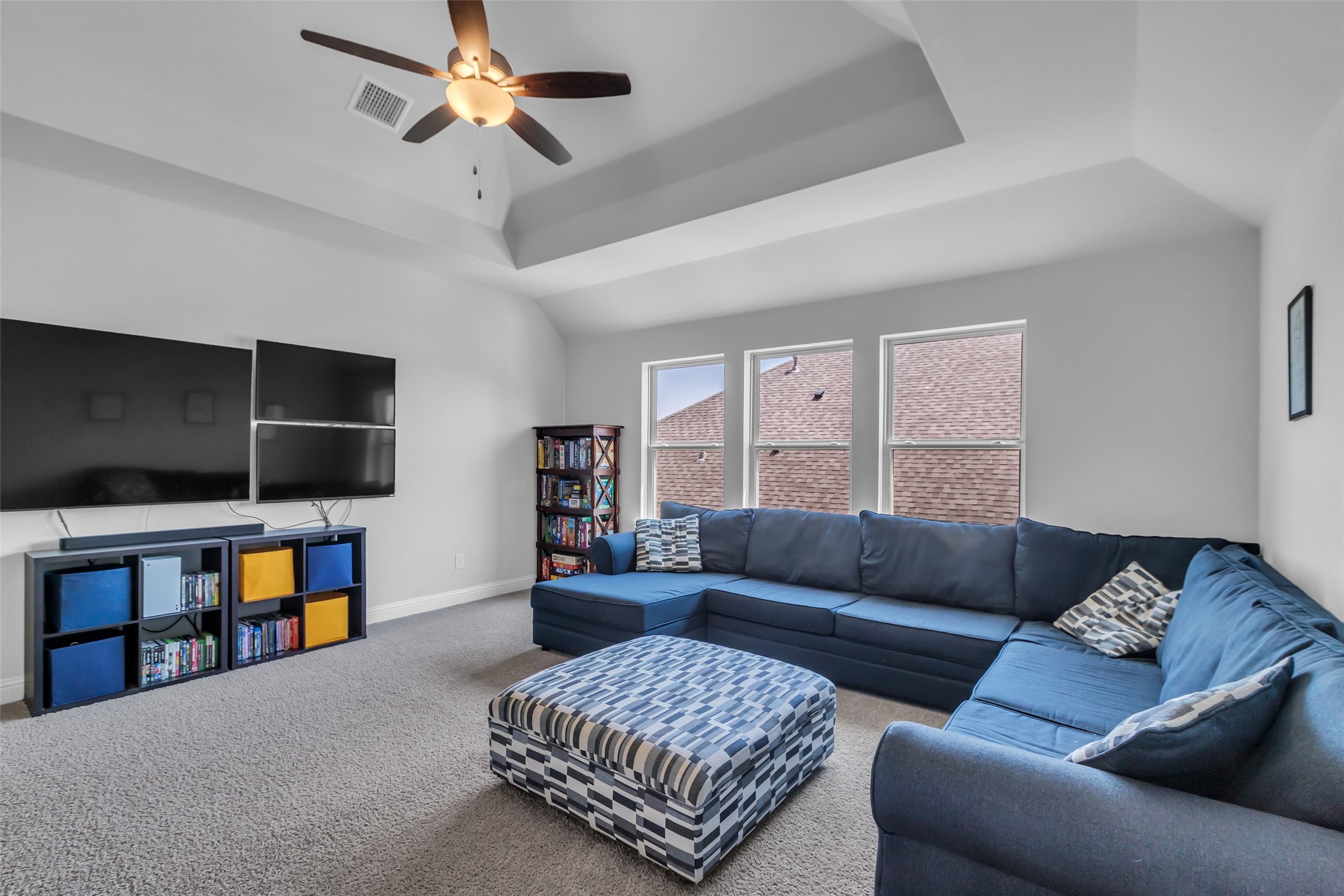 423 Round Top Street Property Photo 30