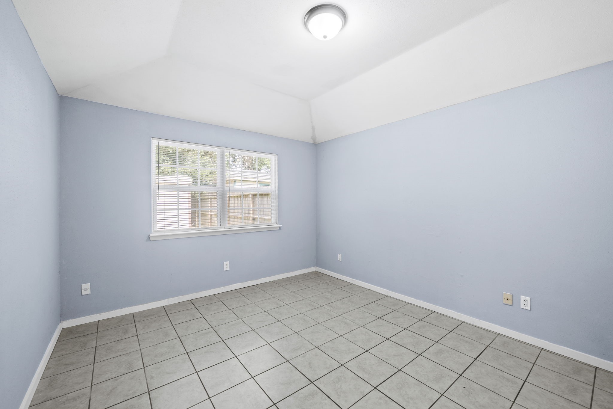 7535 Log Cradle Drive Property Photo 18