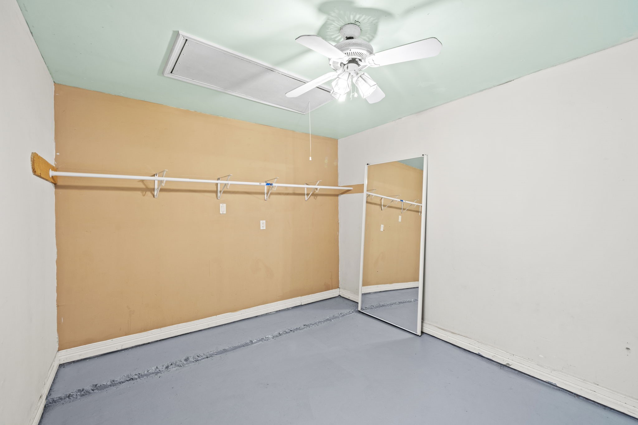 7535 Log Cradle Drive Property Photo 20