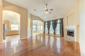 10507 Aster Crest Court Property Photo 8