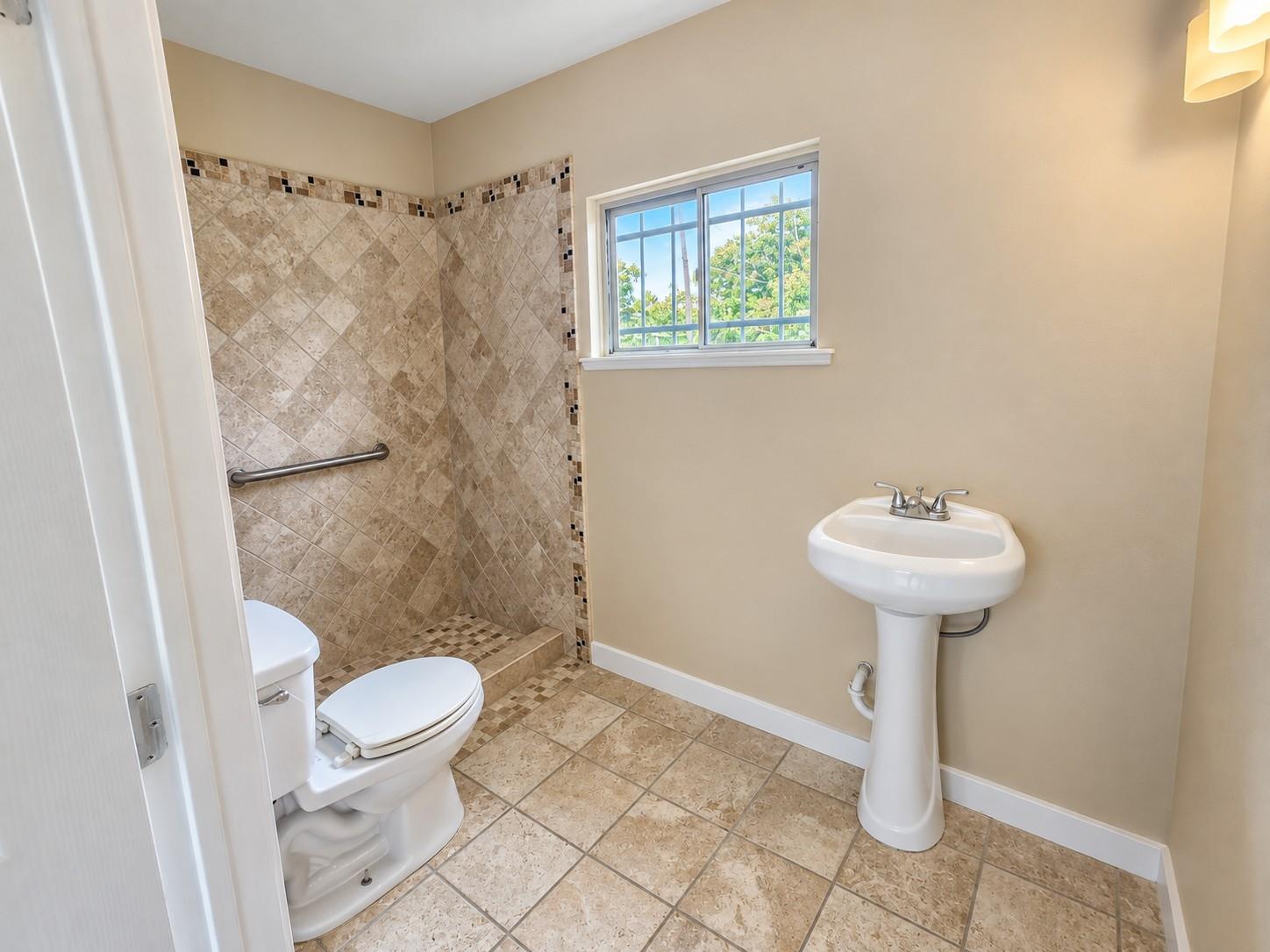 1203 Maroby Street Property Photo 13