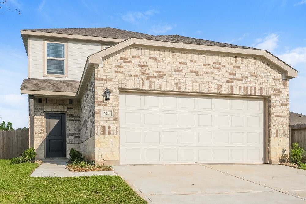 624 Levine Court Property Photo 1