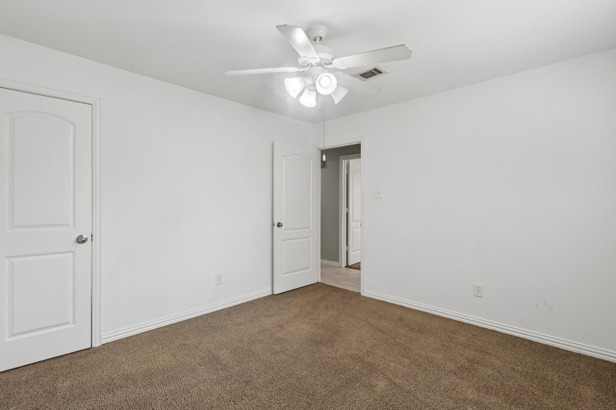 3919 Galway Lane Property Photo 20