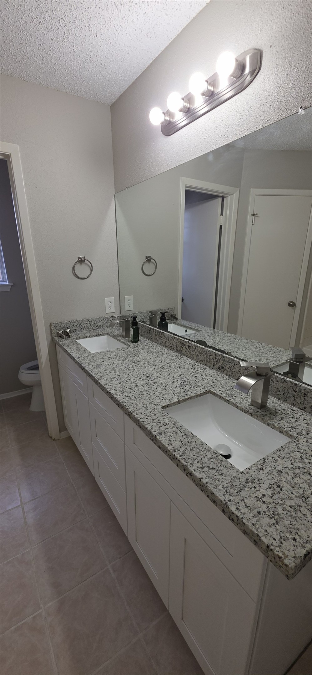 11115 Nepau Drive Property Photo 13
