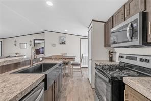 752 Road 5820 Property Photo 4