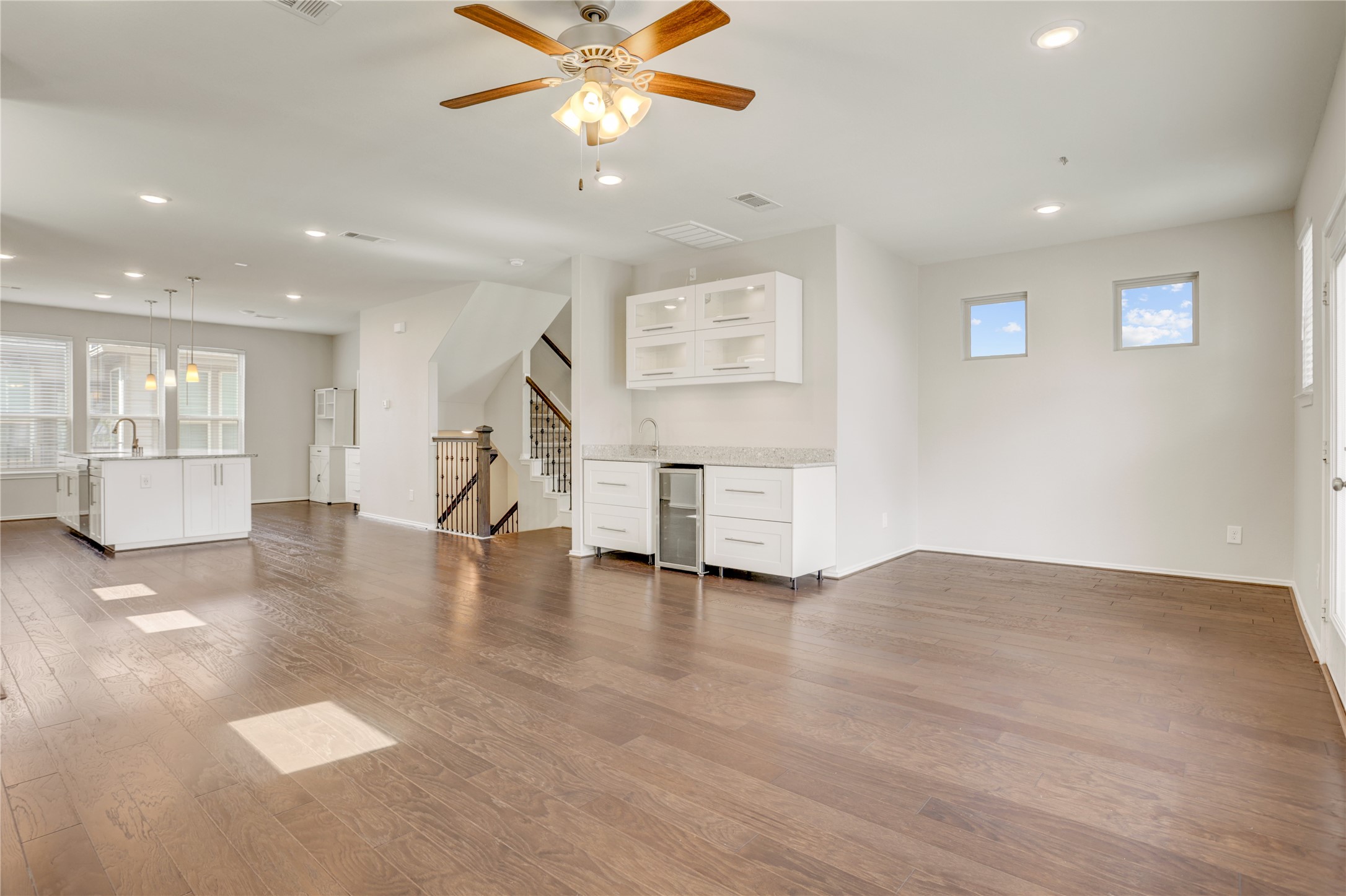 9313 Bauer Vista Drive Property Photo 12