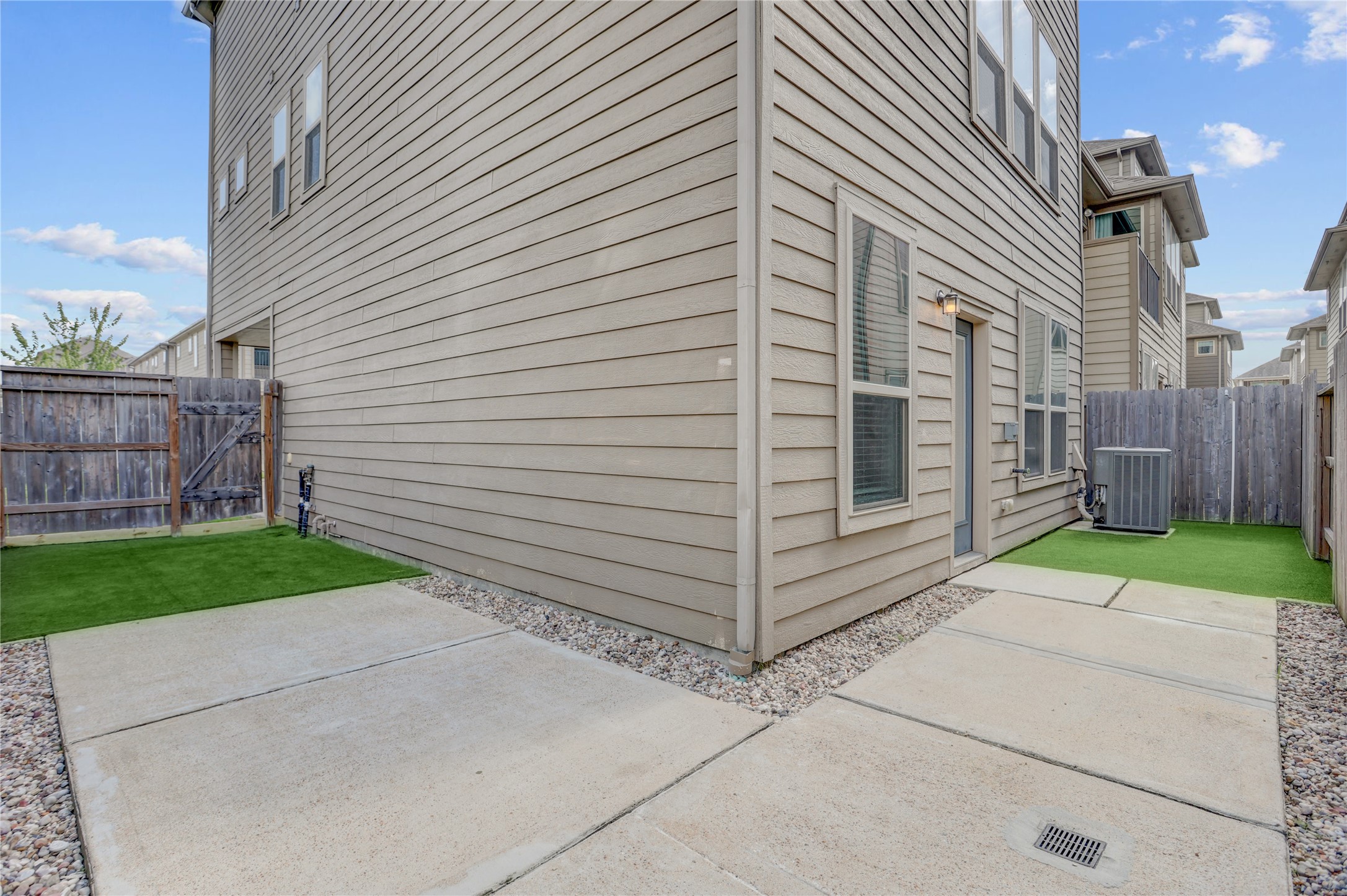 9313 Bauer Vista Drive Property Photo 23