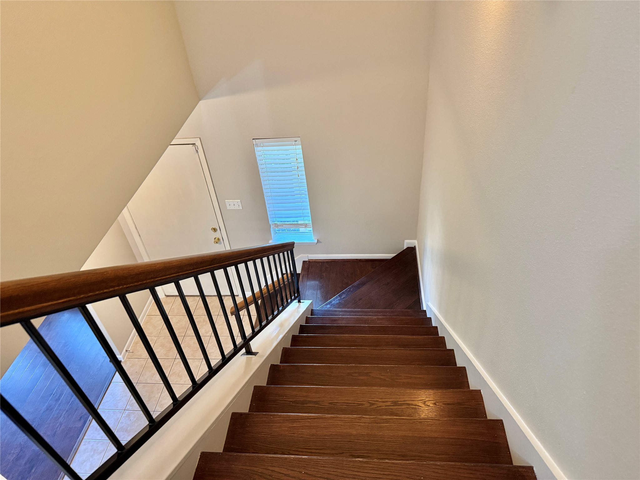 2923 Cottonfield Way Property Photo 5
