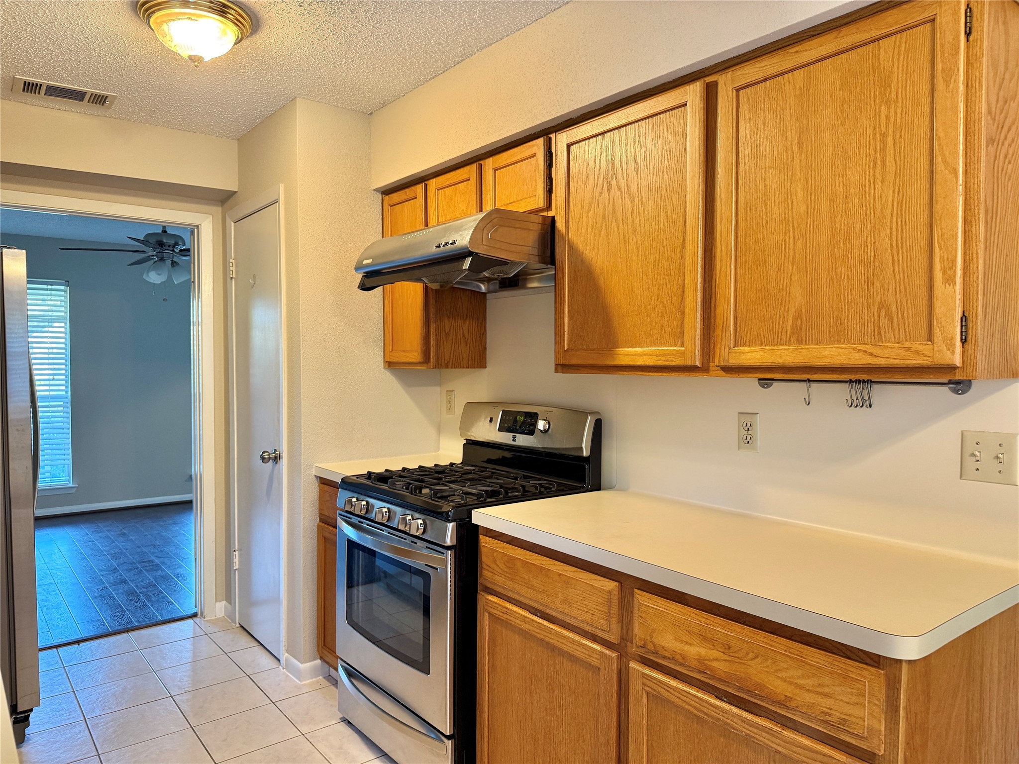 2923 Cottonfield Way Property Photo 17