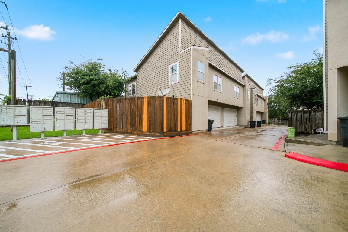 5303 Avenue J Property Photo 2