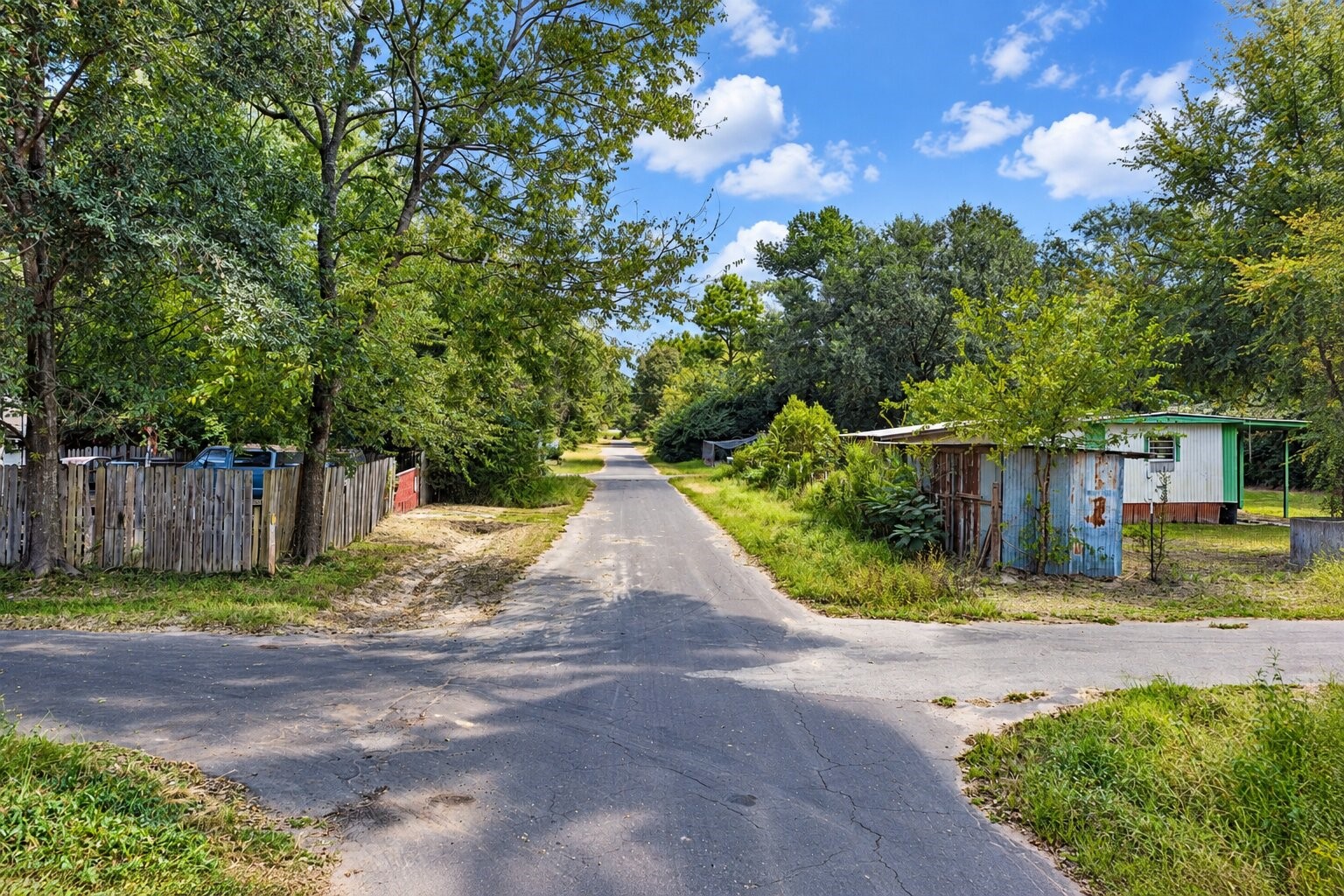 236 County Road 2174 Property Photo 4