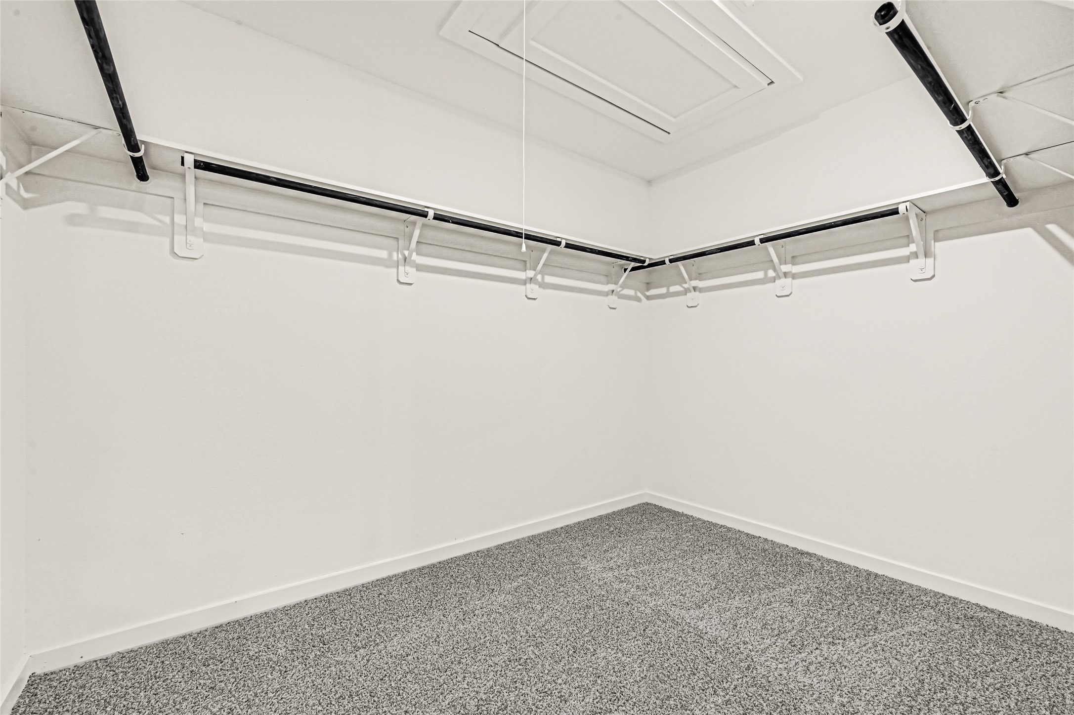 2630 Starry Sky Lane Property Photo 33