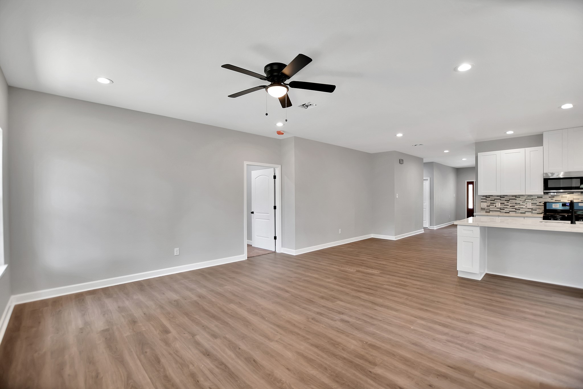8605 Caddo Road Property Photo 8