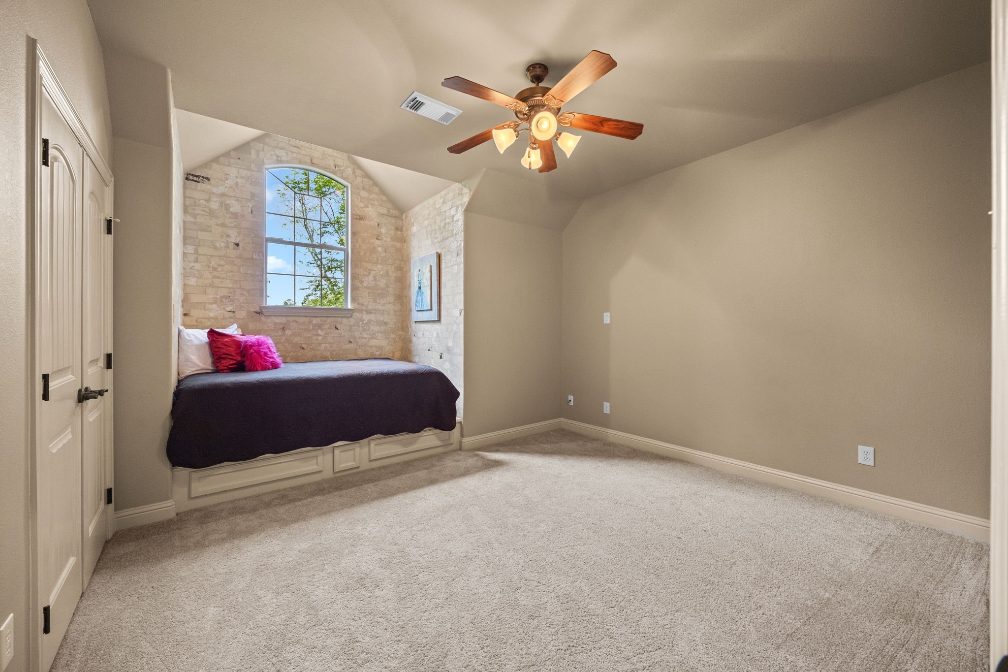 3215 Wellspring Lake Drive Property Photo 36