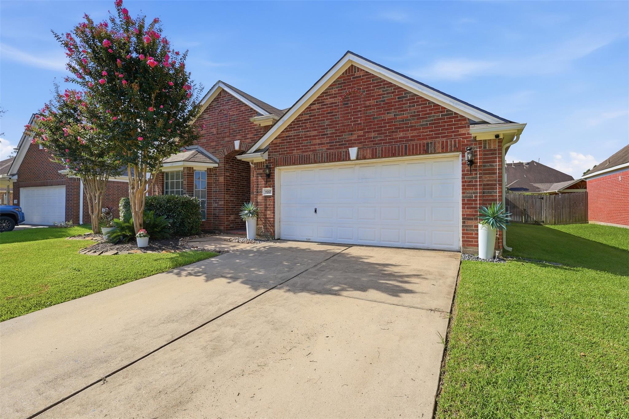 11207 Timbertree Lane Property Photo 30