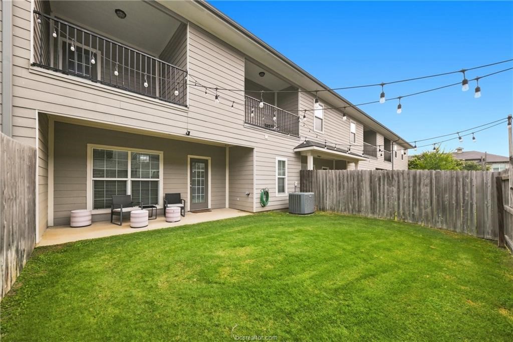 407 Kate Lane Property Photo 2