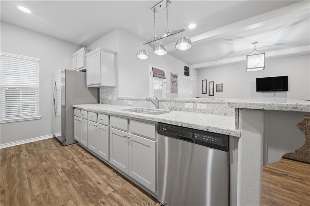 407 Kate Lane Property Photo 10