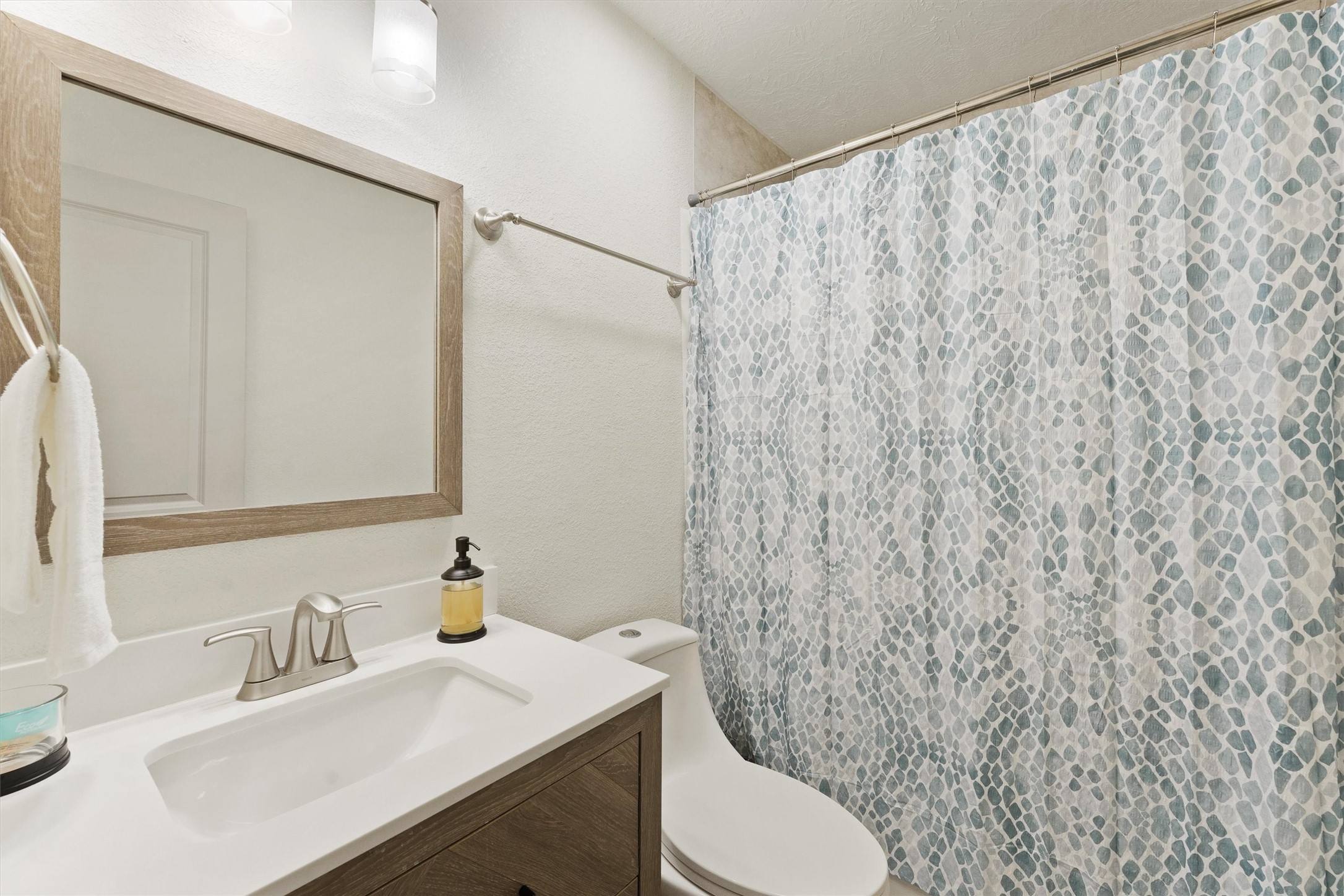 2002 27th Street Property Photo 16