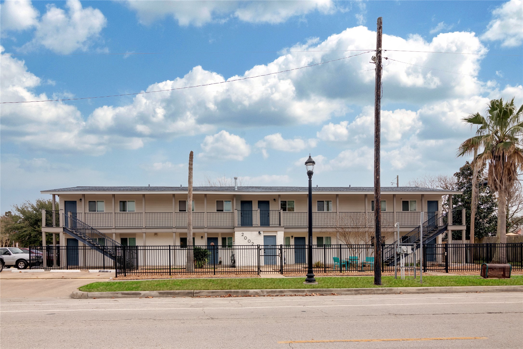 2002 27th Street Property Photo 21