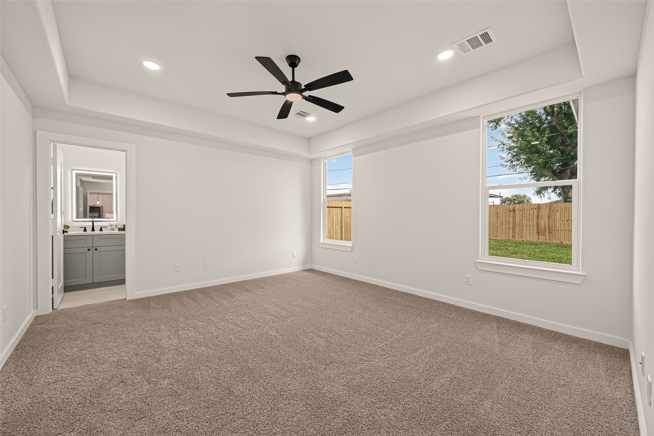 7438 Stephanie Drive Property Photo 22