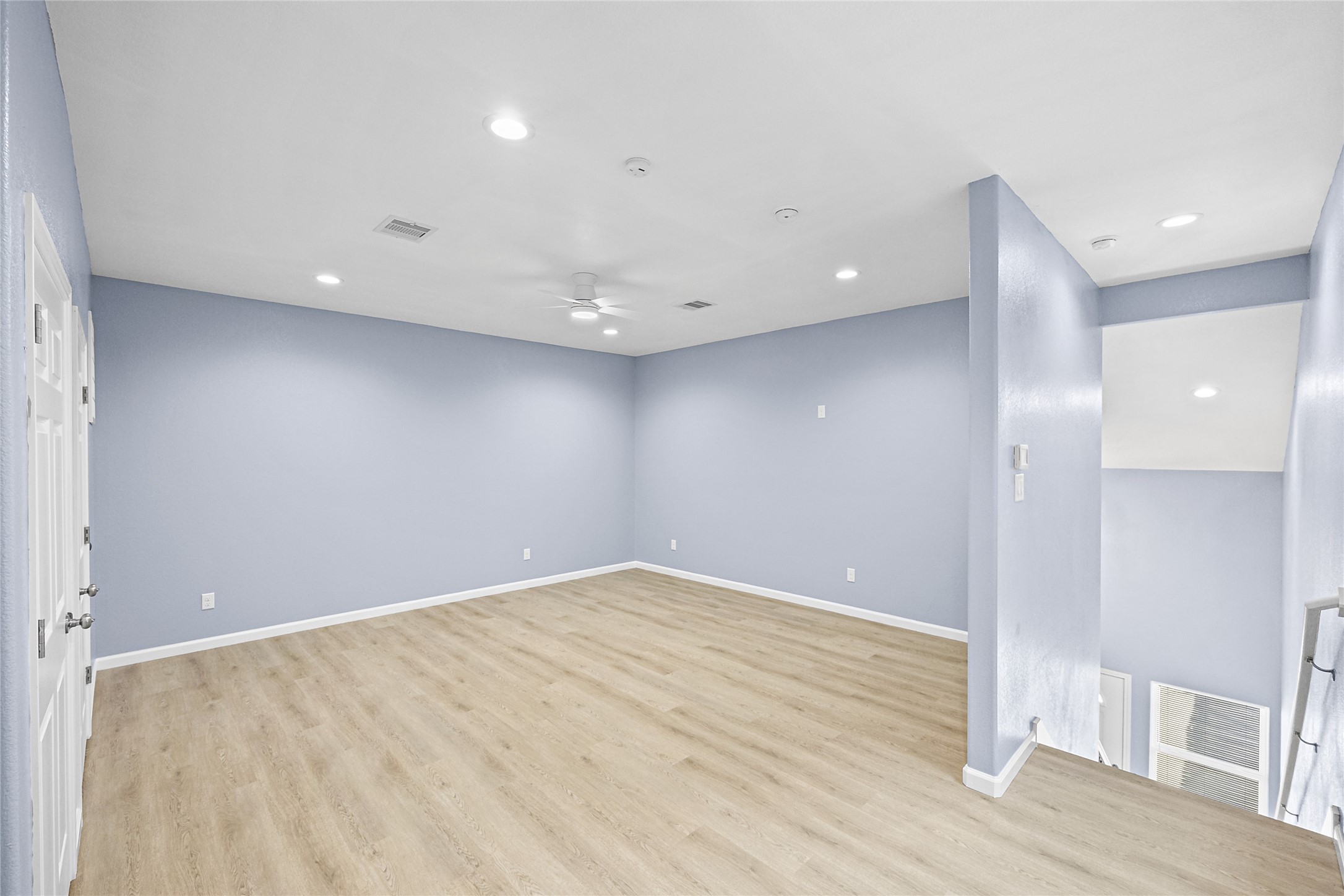 331 Tite St B Property Photo 14