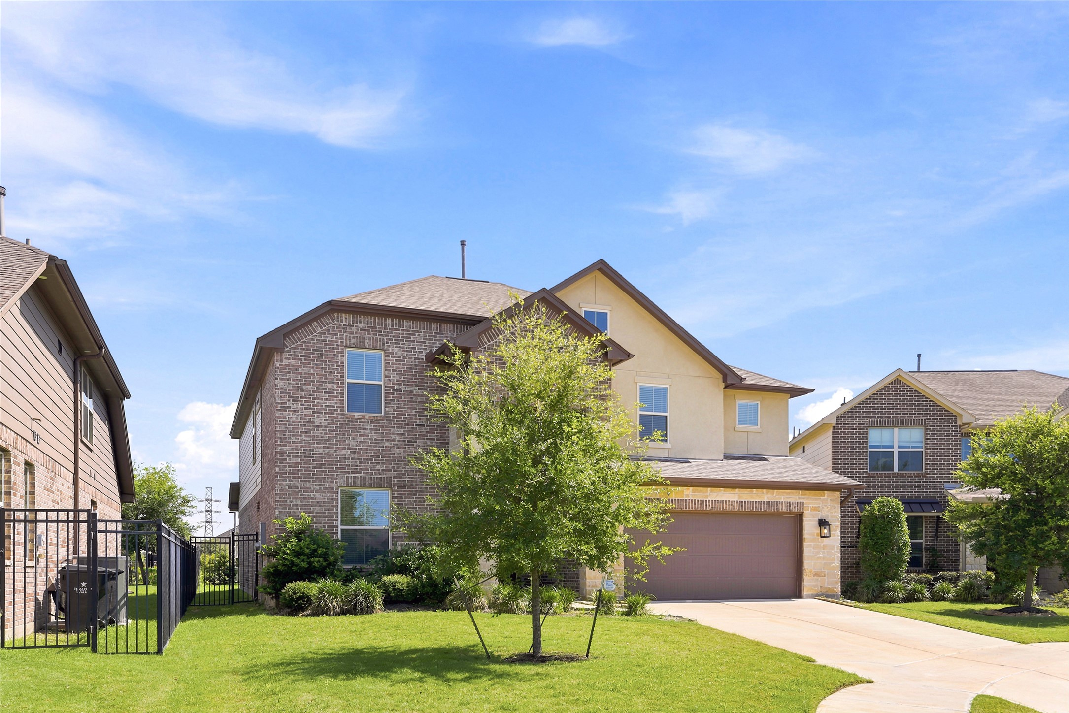 24610 Bardona Way Property Photo 2