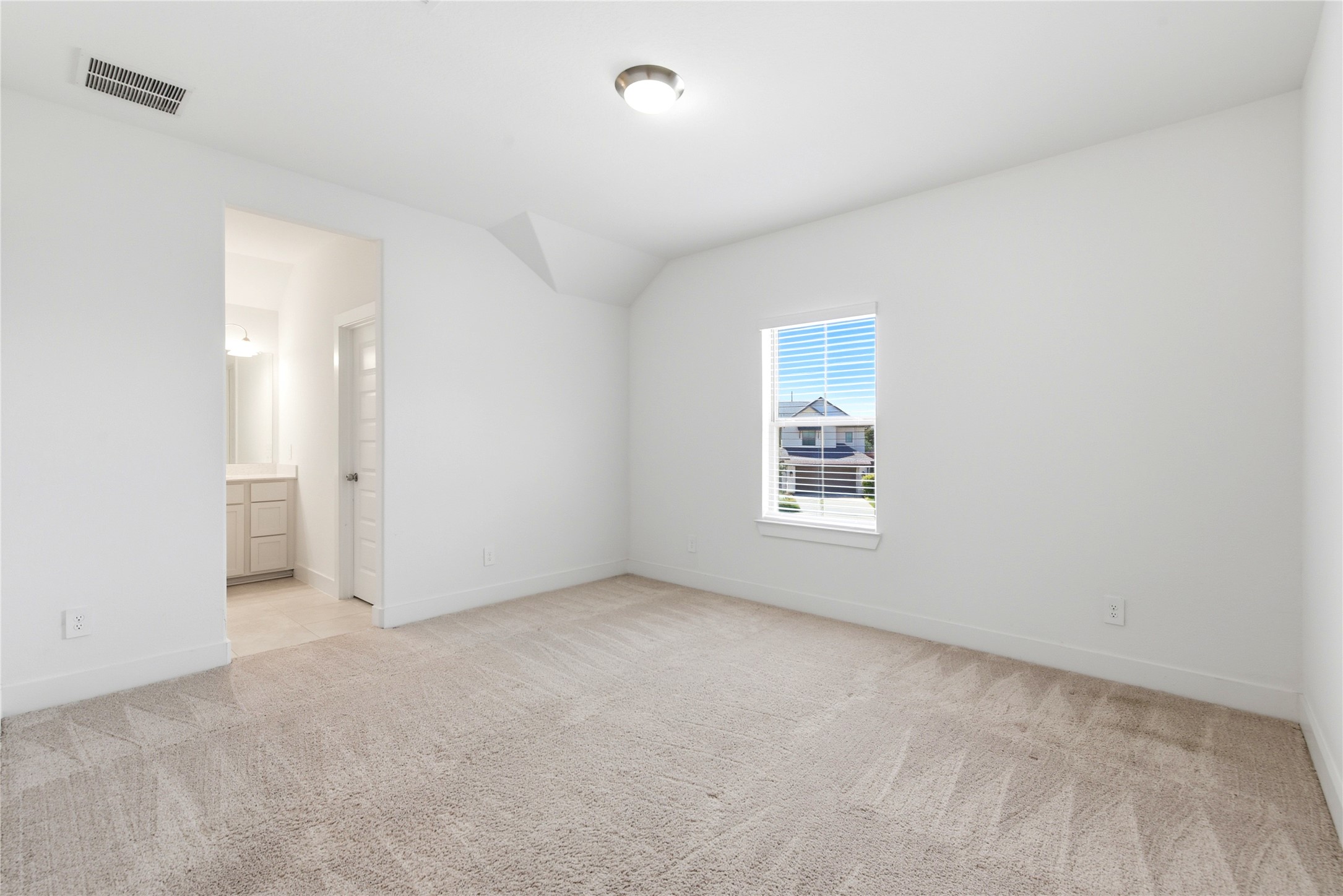 24610 Bardona Way Property Photo 23