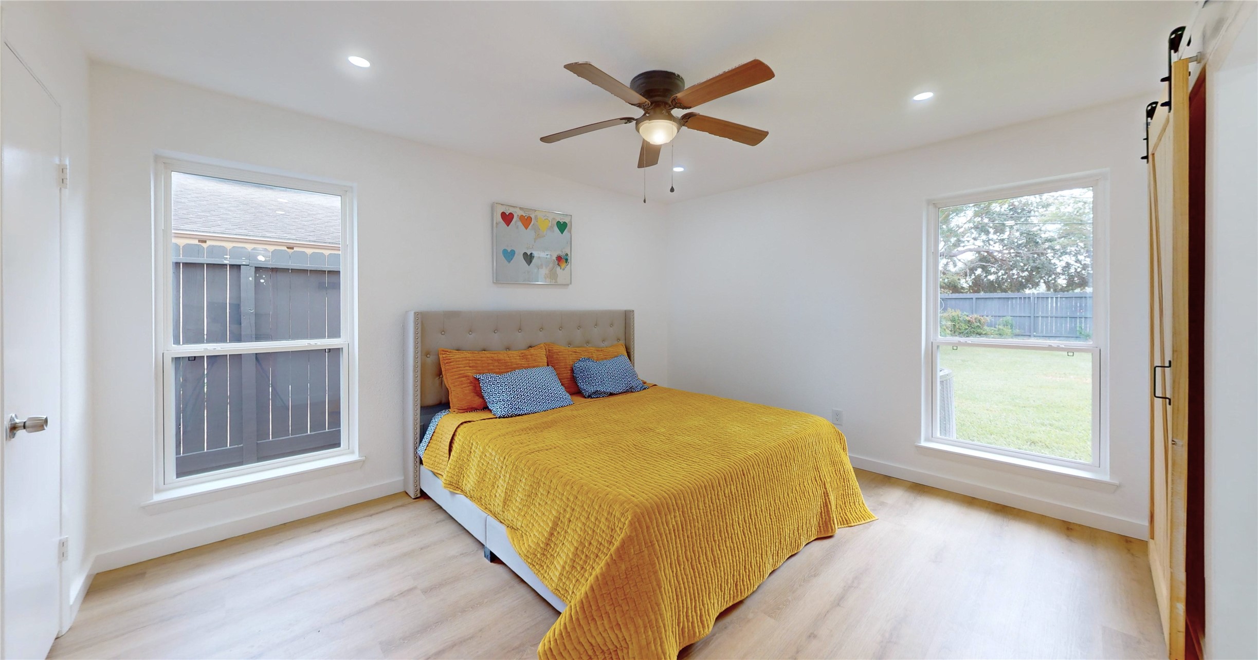 8515 Mullins Drive Property Photo 12