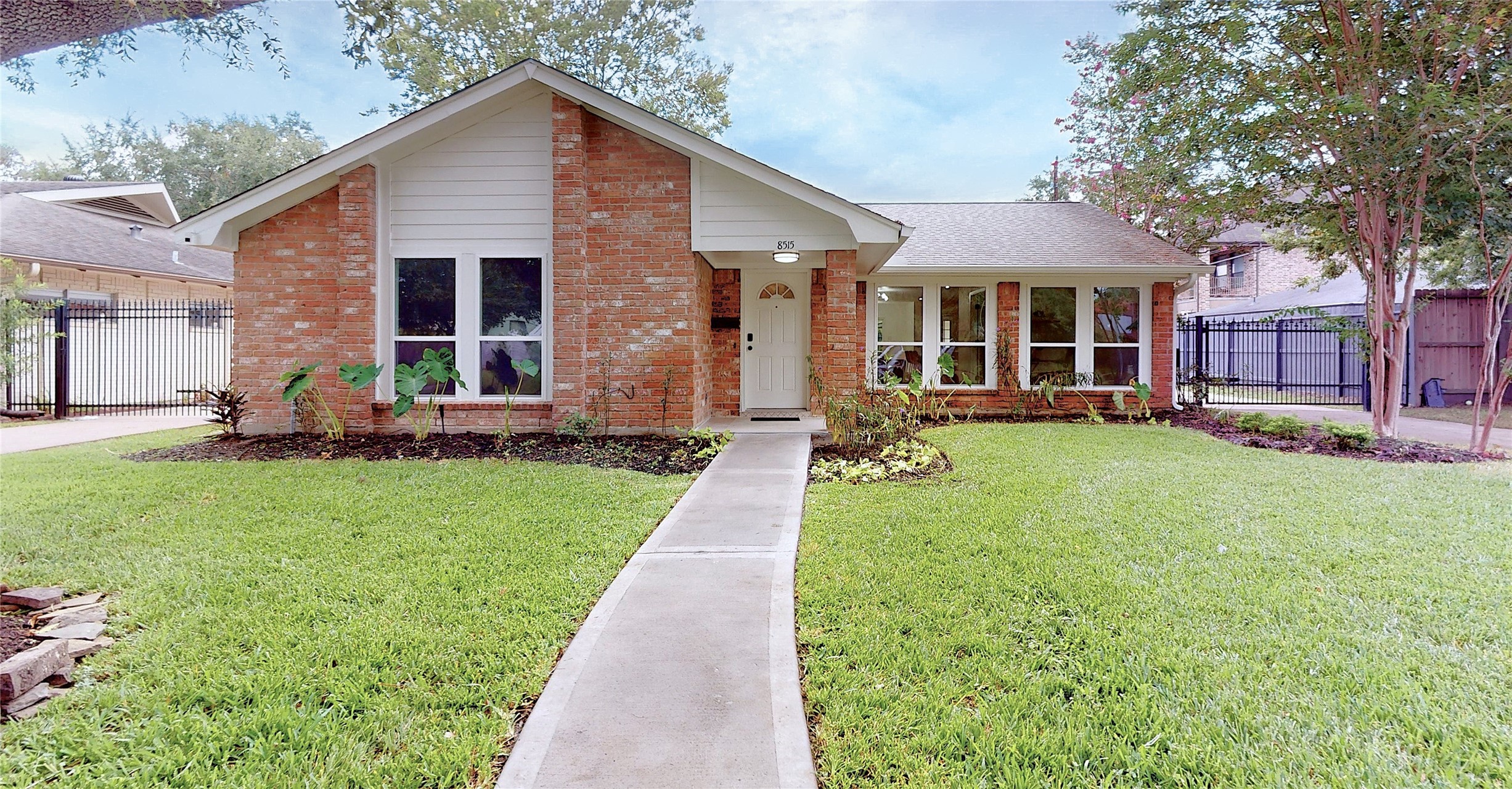 8515 Mullins Drive Property Photo 20