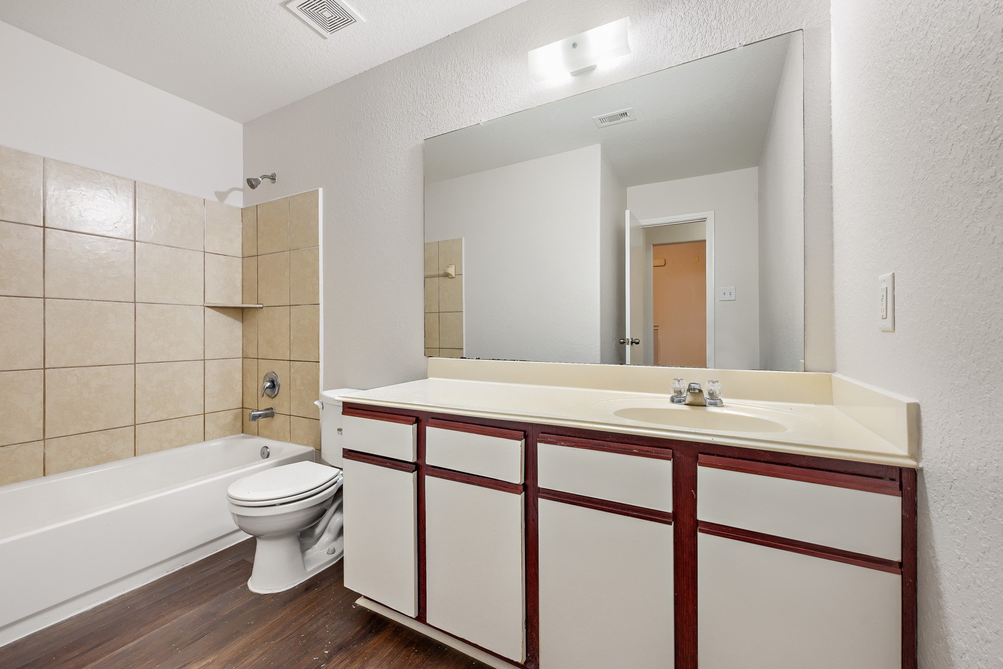 3159 View Valley Trail Property Photo 25