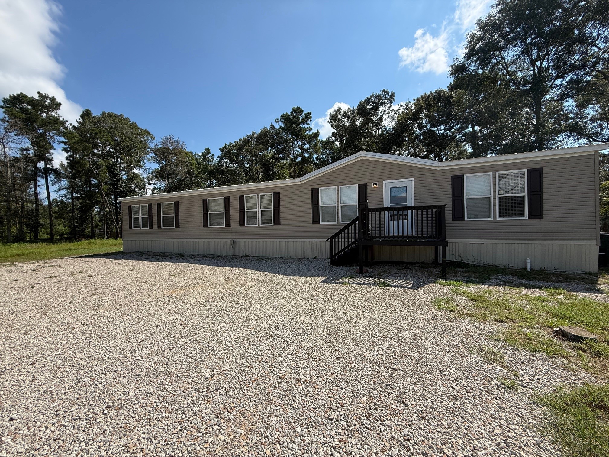16359 Crockett Martin Estates Drive Property Photo 2